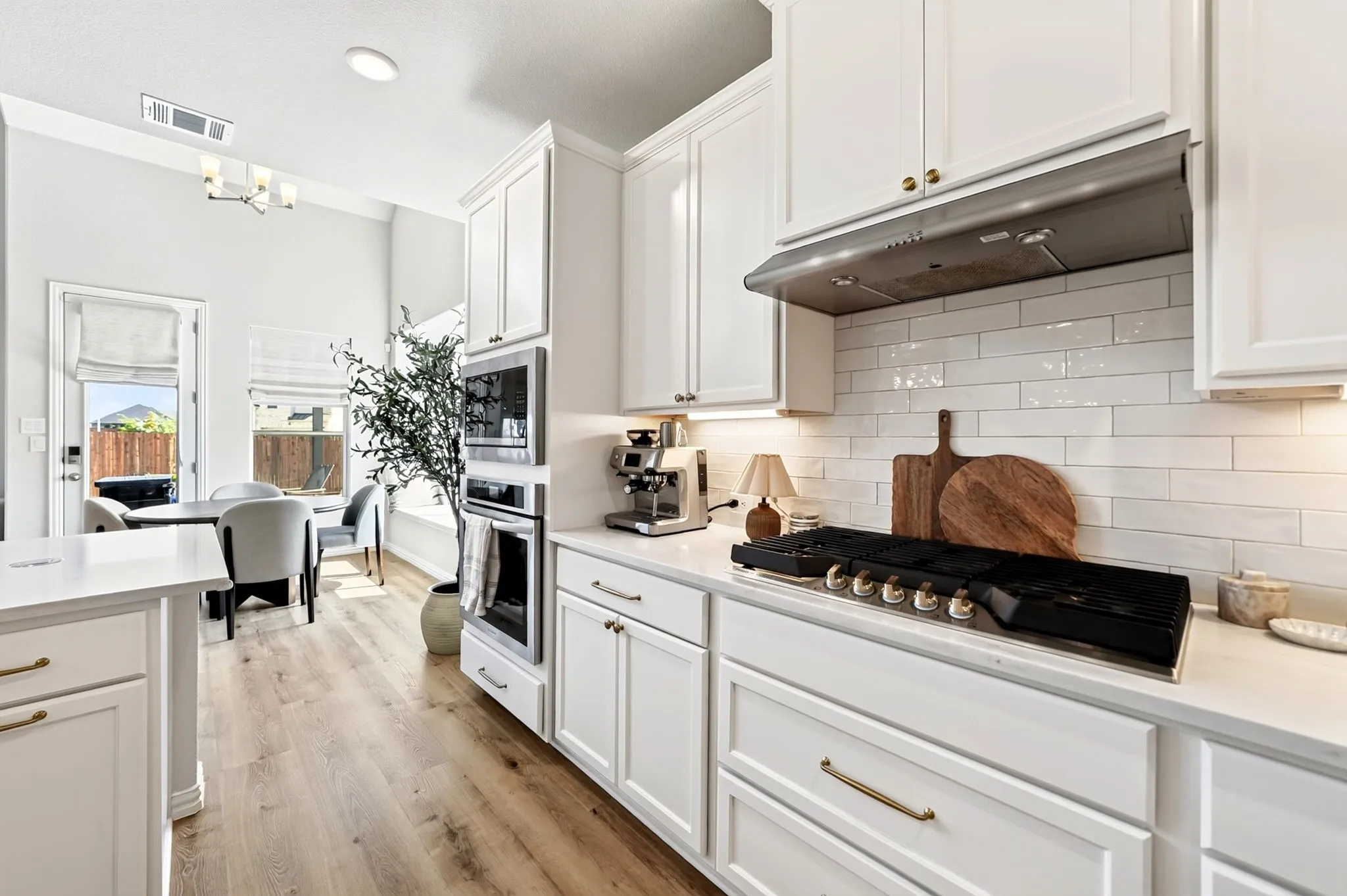 Single Family Residence For Sale in Denton County , 721 Kurrus Street, Justin, Texas 76247, 5 Bedroom, 4 Bathroom, 2 Garage spaces, 3,144 Sqft, built in 2025, mls#21361401, Real Estate Agent in Justin, Homes For Sale in Denton county, Homes For Sale in Justin, Realtor in Justin Texas, Real Estate Brokerage Independent Realty Texas, Luminita Cordes Realtor