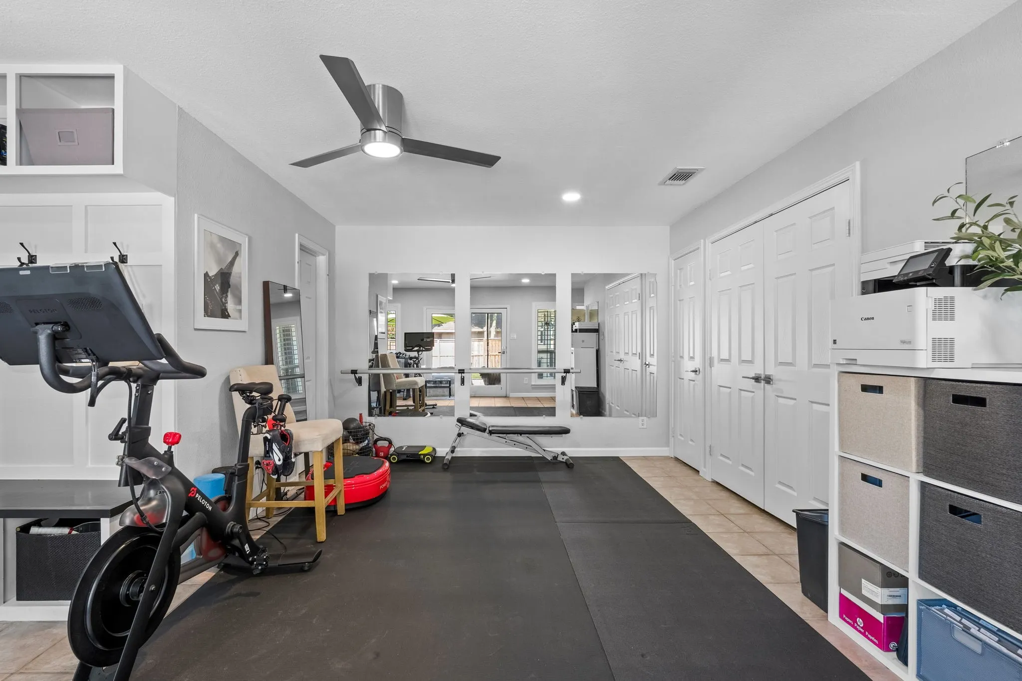 Single Family Residence For Sale in Denton County , 2403 Silverthorne Drive, Dallas, Texas 75287, 3 Bedroom, 2 Bathroom, 2 Garage spaces, 1,822 Sqft, built in 1983, mls#21347644, Real Estate Agent in Dallas, Homes For Sale in Denton county, Homes For Sale in Dallas, Realtor in Dallas Texas, Real Estate Brokerage Independent Realty Texas, Luminita Cordes Realtor