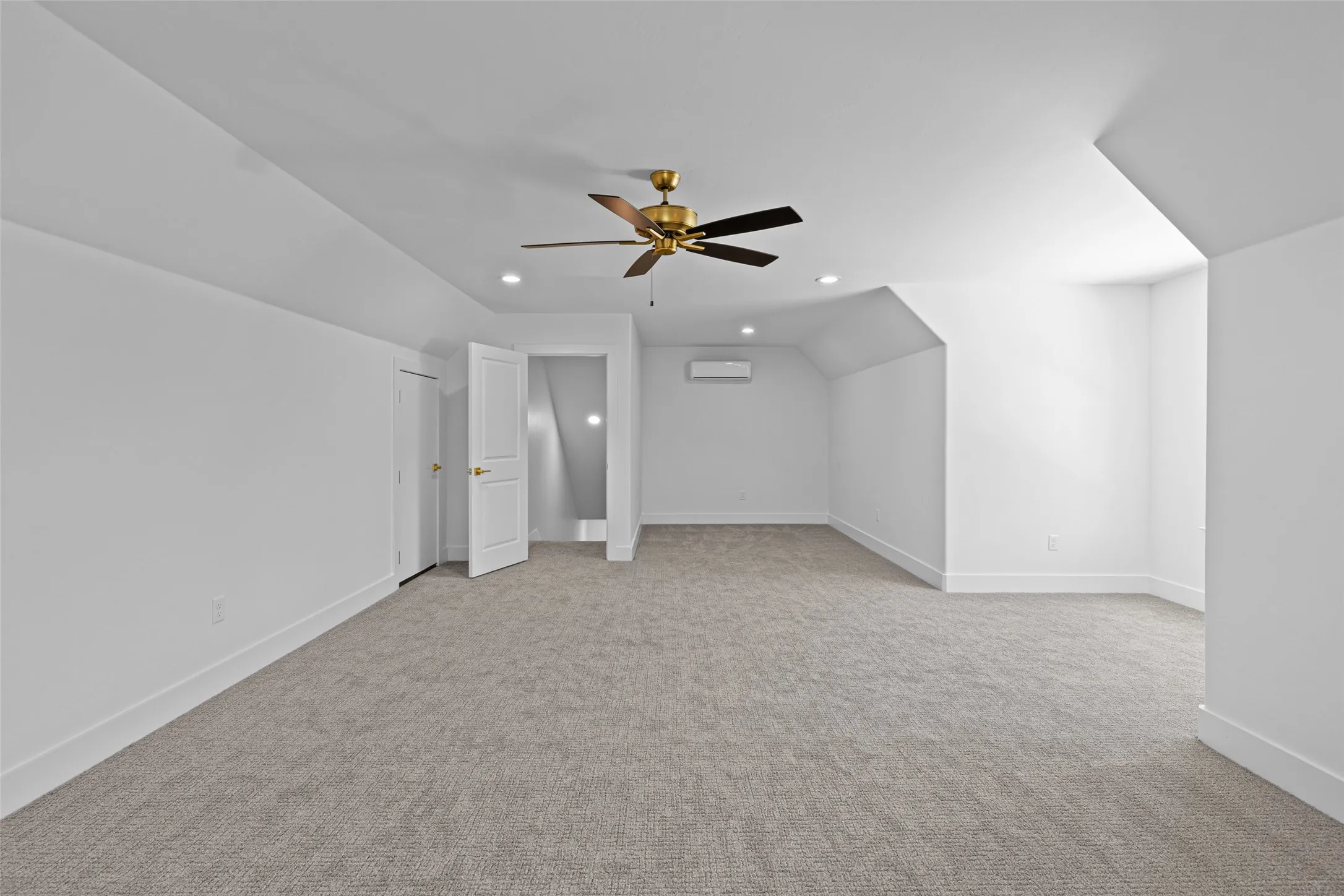Single Family Residence For Sale in Harrison County , 260 S Granite Lane, Hallsville, Texas 75650, 4 Bedroom, 4 Bathroom, 2 Garage spaces, 3,167 Sqft, built in 2025, mls#21359817, Real Estate Agent in Hallsville, Homes For Sale in Harrison county, Homes For Sale in Hallsville, Realtor in Hallsville Texas, Real Estate Brokerage Independent Realty Texas, Luminita Cordes Realtor