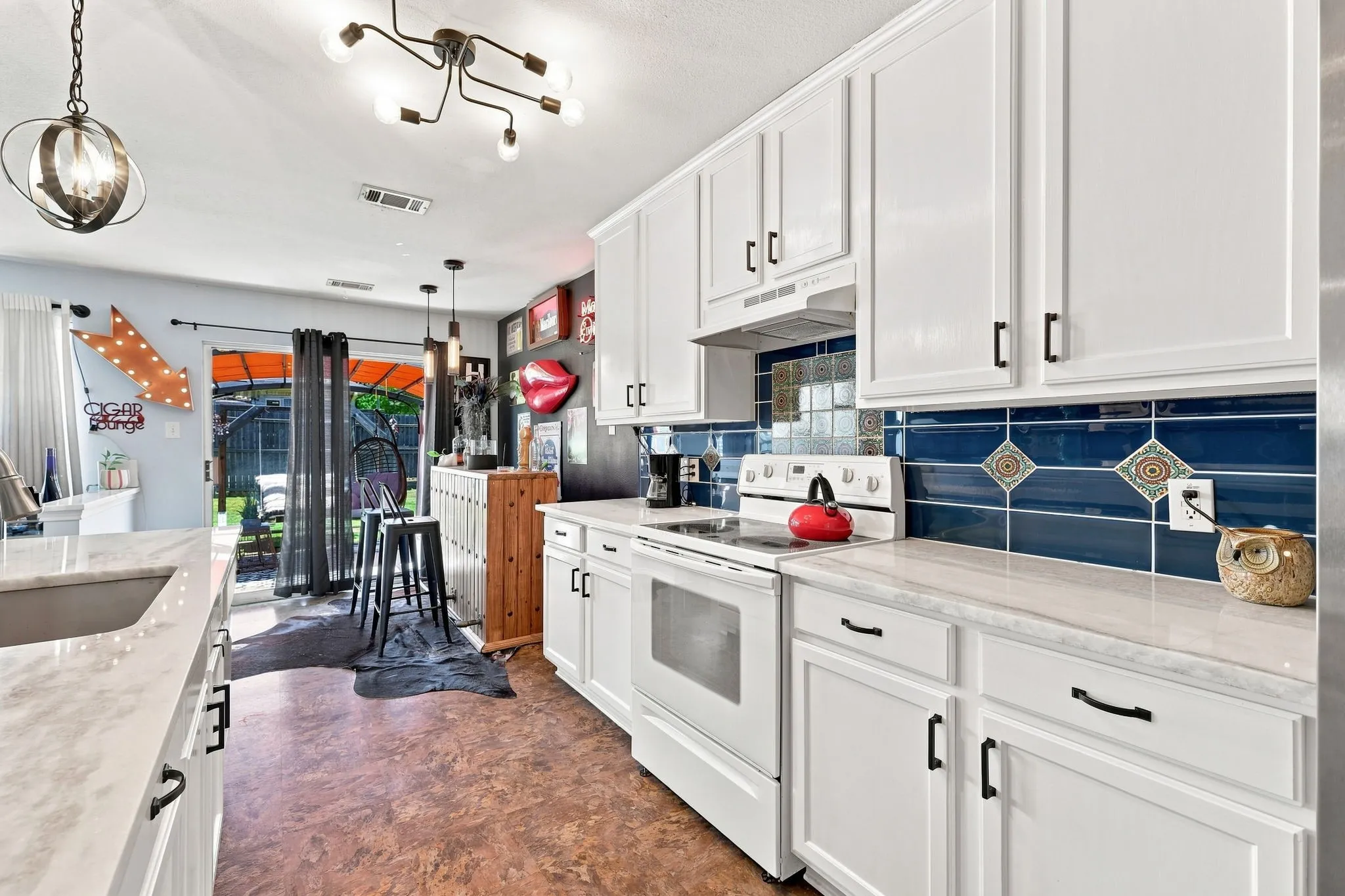 Single Family Residence For Sale in Collin County , 388 Elk Trail, Melissa, Texas 75454, 3 Bedroom, 2 Bathroom, 2 Garage spaces, 1,411 Sqft, built in 2004, mls#21362801, Real Estate Agent in Melissa, Homes For Sale in Collin county, Homes For Sale in Melissa, Realtor in Melissa Texas, Real Estate Brokerage Independent Realty Texas, Luminita Cordes Realtor