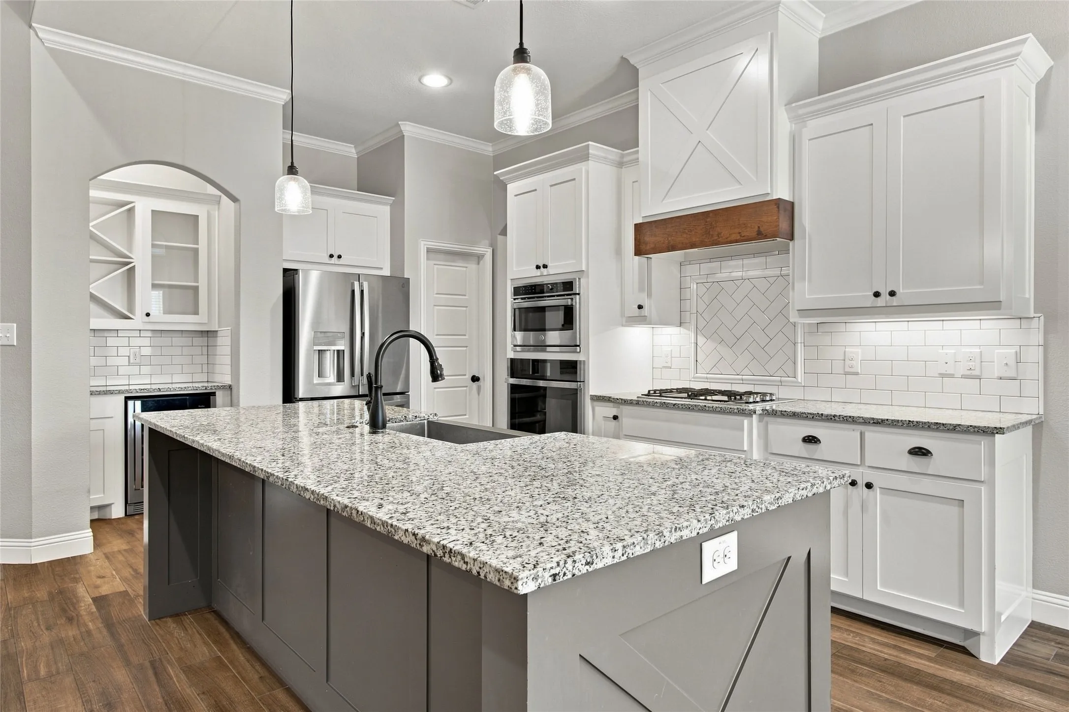 Single Family Residence For Sale in Denton County , 713 Chaparral Road, Sanger, Texas 76266, 4 Bedroom, 2 Bathroom, 3 Garage spaces, 2,198 Sqft, built in 2018, mls#21363708, Real Estate Agent in Sanger, Homes For Sale in Denton county, Homes For Sale in Sanger, Realtor in Sanger Texas, Real Estate Brokerage Independent Realty Texas, Luminita Cordes Realtor