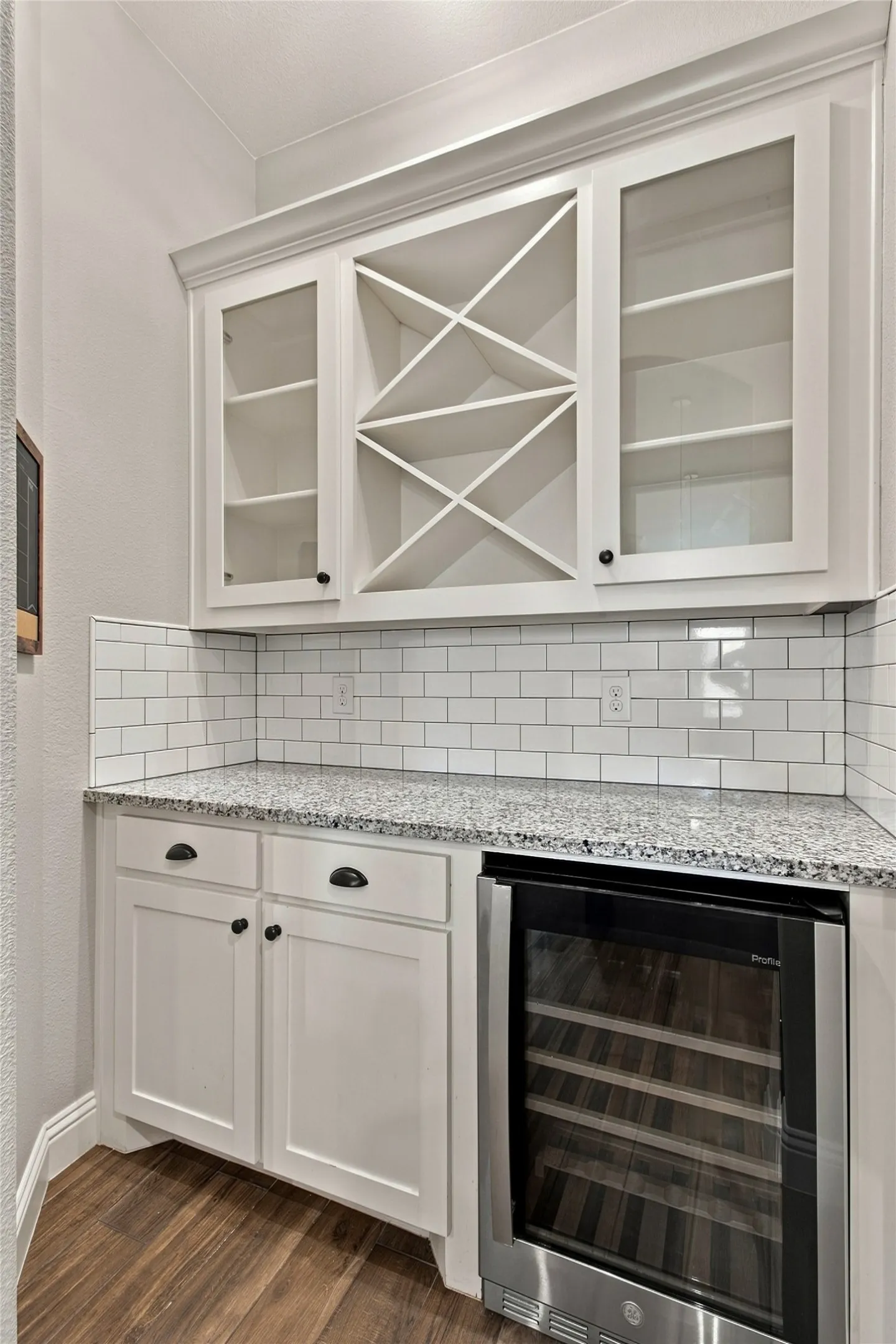 Single Family Residence For Sale in Denton County , 713 Chaparral Road, Sanger, Texas 76266, 4 Bedroom, 2 Bathroom, 3 Garage spaces, 2,198 Sqft, built in 2018, mls#21363708, Real Estate Agent in Sanger, Homes For Sale in Denton county, Homes For Sale in Sanger, Realtor in Sanger Texas, Real Estate Brokerage Independent Realty Texas, Luminita Cordes Realtor