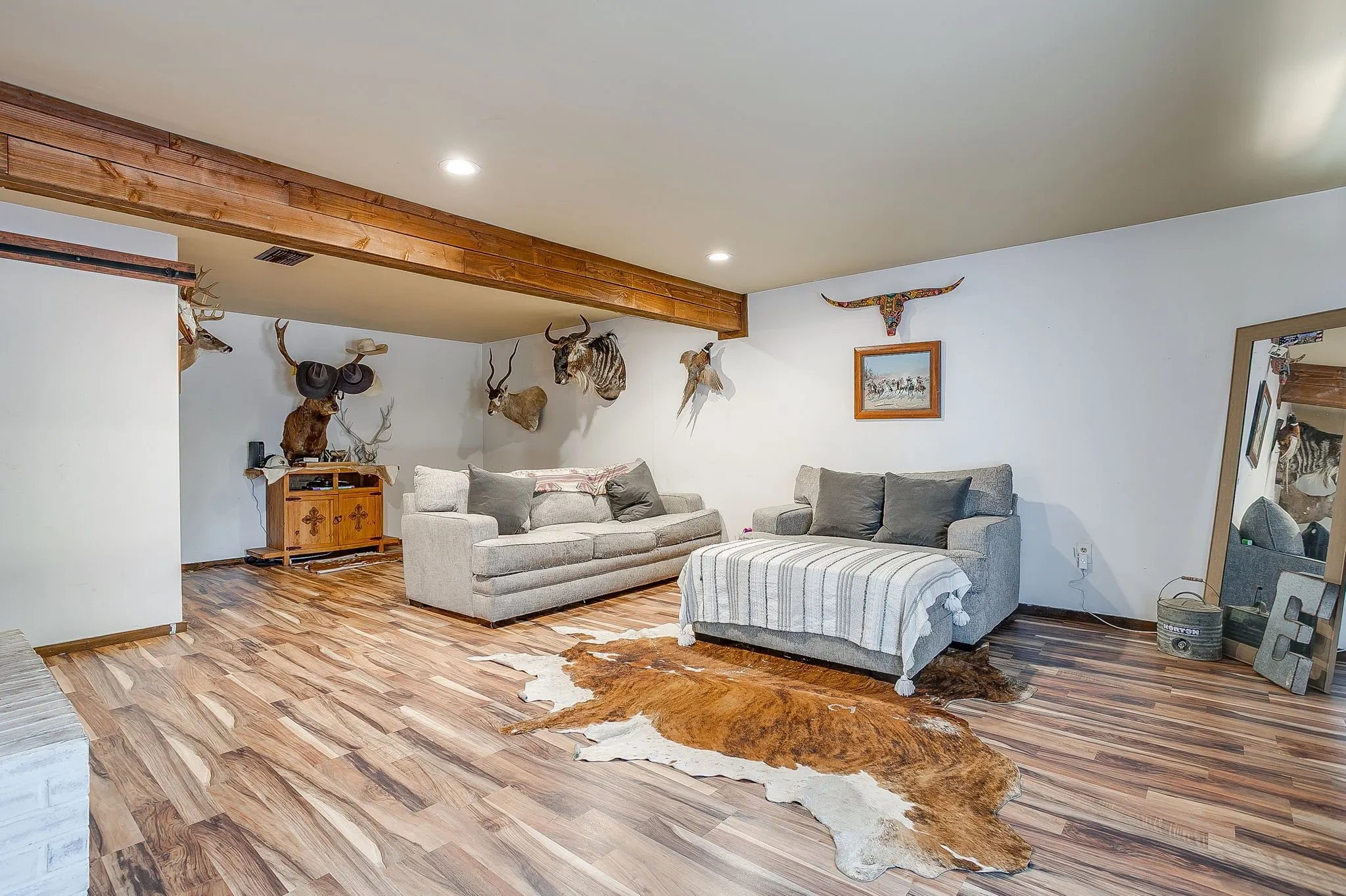 Single Family Residence For Sale in Palo Pinto County , 2102 SE 10th Street, Mineral Wells, Texas 76067, 4 Bedroom, 2 Bathroom, Garage spaces, 2,017 Sqft, built in 1968, mls#21362559, Real Estate Agent in Mineral Wells, Homes For Sale in Palo Pinto county, Homes For Sale in Mineral Wells, Realtor in Mineral Wells Texas, Real Estate Brokerage Independent Realty Texas, Luminita Cordes Realtor