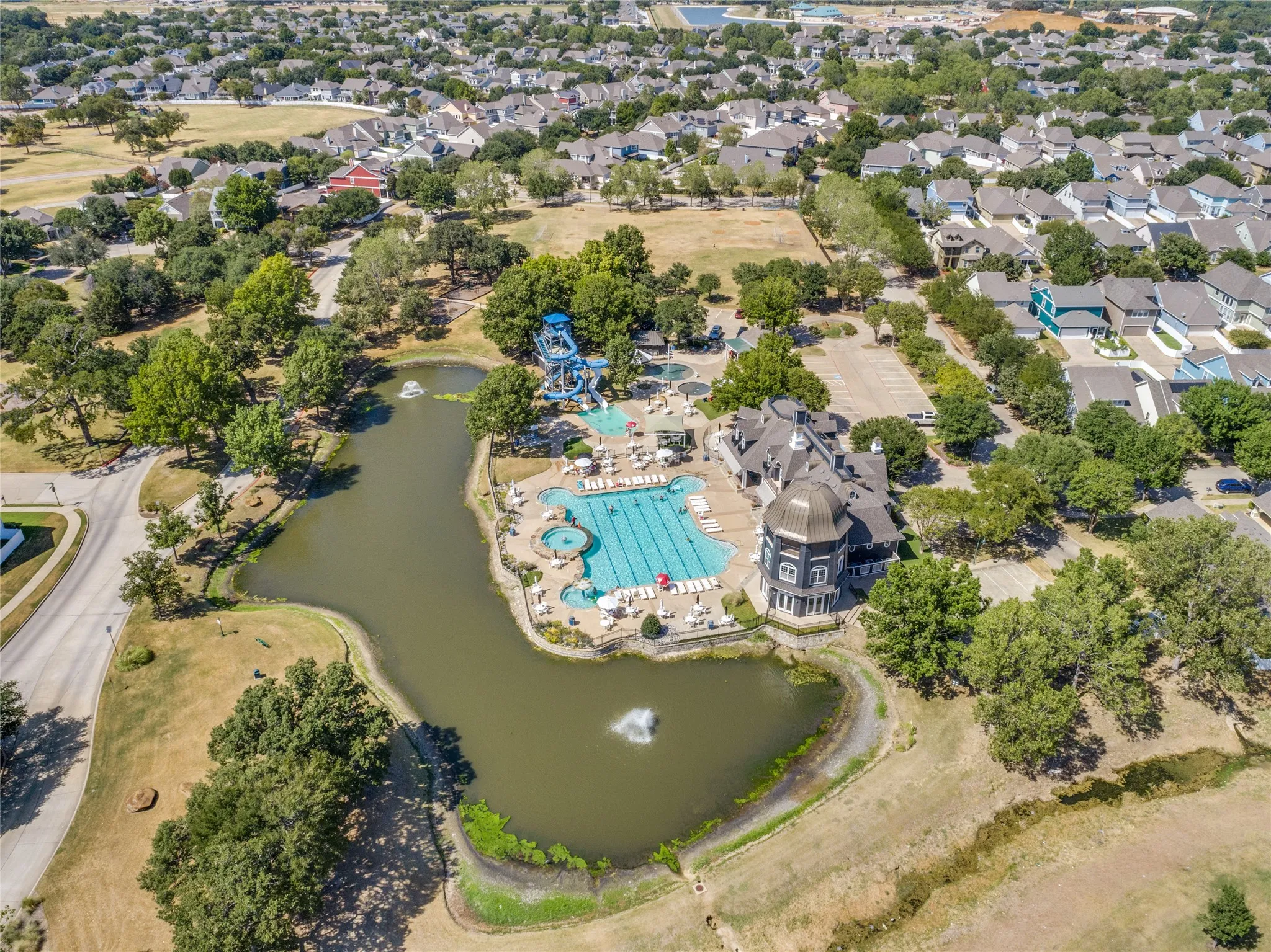 Single Family Residence For Sale in Denton County , 10316 Nantucket Drive, Providence Village, Texas 76227, 3 Bedroom, 2 Bathroom, 2 Garage spaces, 1,730 Sqft, built in 2003, mls#21337096, Real Estate Agent in Providence Village, Homes For Sale in Denton county, Homes For Sale in Providence Village, Realtor in Providence Village Texas, Real Estate Brokerage Independent Realty Texas, Luminita Cordes Realtor