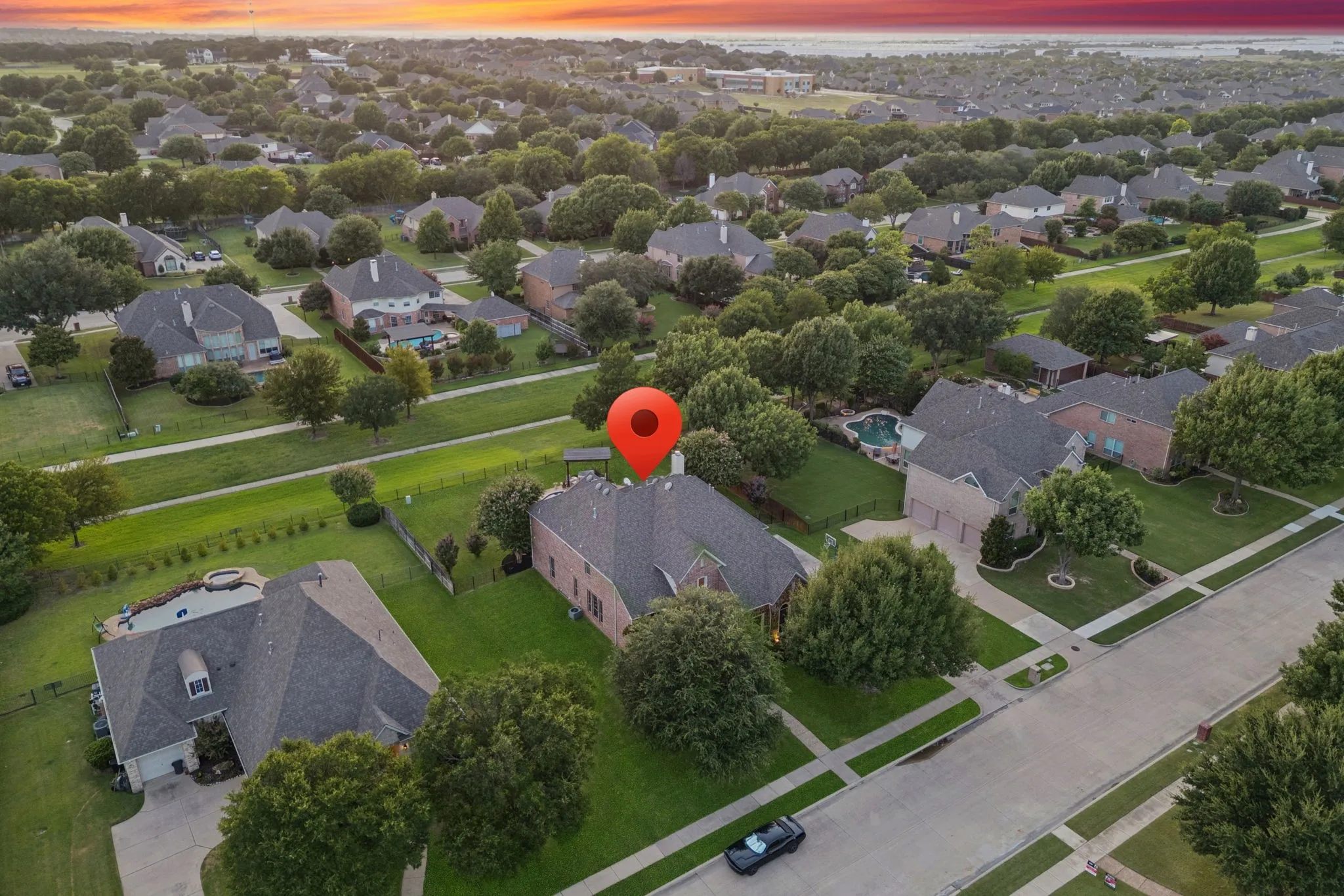 Single Family Residence For Sale in Tarrant County , 1308 Shropshire Court, Keller, Texas 76248, 5 Bedroom, 4 Bathroom, 4 Garage spaces, 4,344 Sqft, built in 2002, mls#21363693, Real Estate Agent in Keller, Homes For Sale in Tarrant county, Homes For Sale in Keller, Realtor in Keller Texas, Real Estate Brokerage Independent Realty Texas, Luminita Cordes Realtor