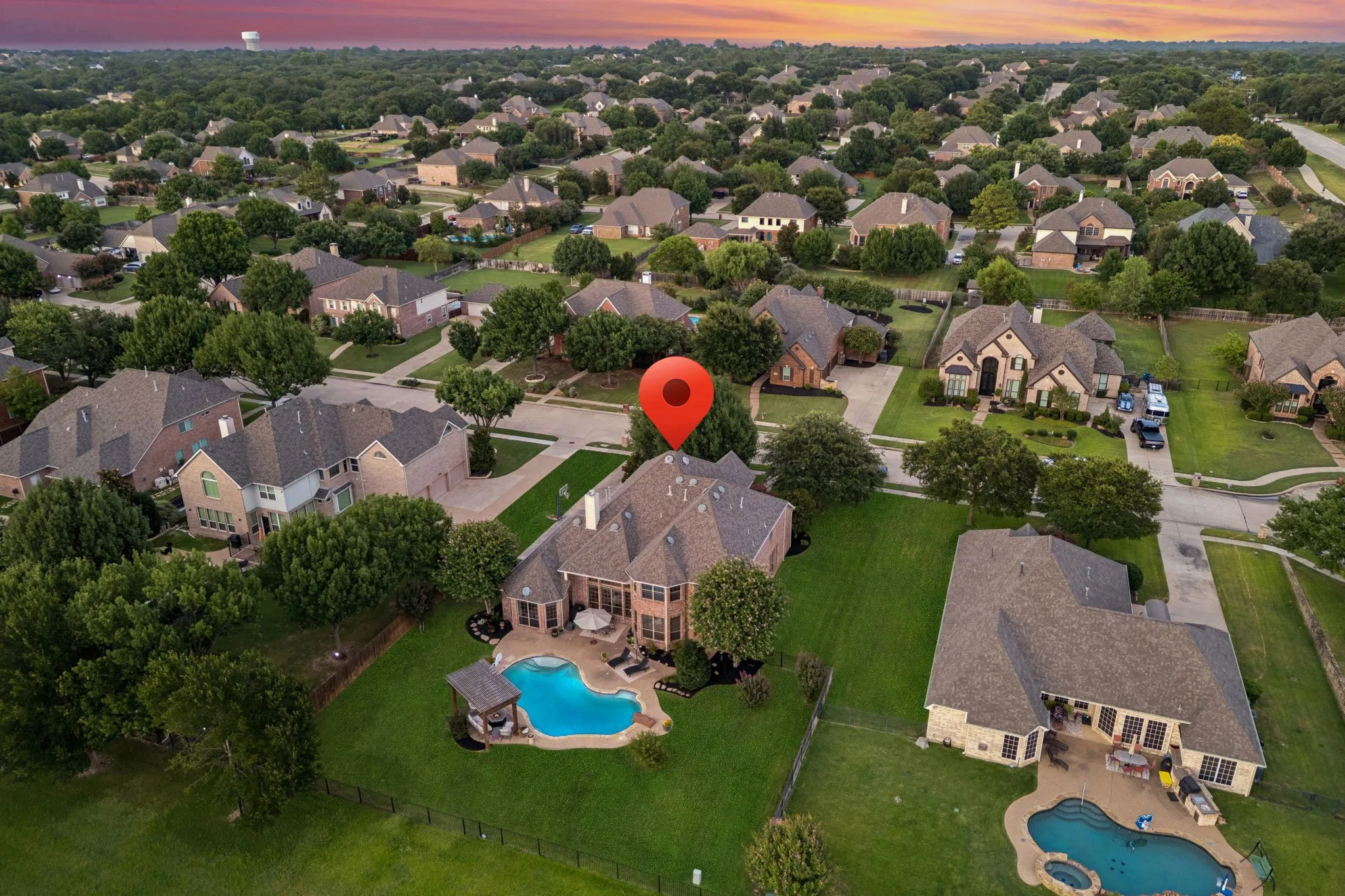 Single Family Residence For Sale in Tarrant County , 1308 Shropshire Court, Keller, Texas 76248, 5 Bedroom, 4 Bathroom, 4 Garage spaces, 4,344 Sqft, built in 2002, mls#21363693, Real Estate Agent in Keller, Homes For Sale in Tarrant county, Homes For Sale in Keller, Realtor in Keller Texas, Real Estate Brokerage Independent Realty Texas, Luminita Cordes Realtor