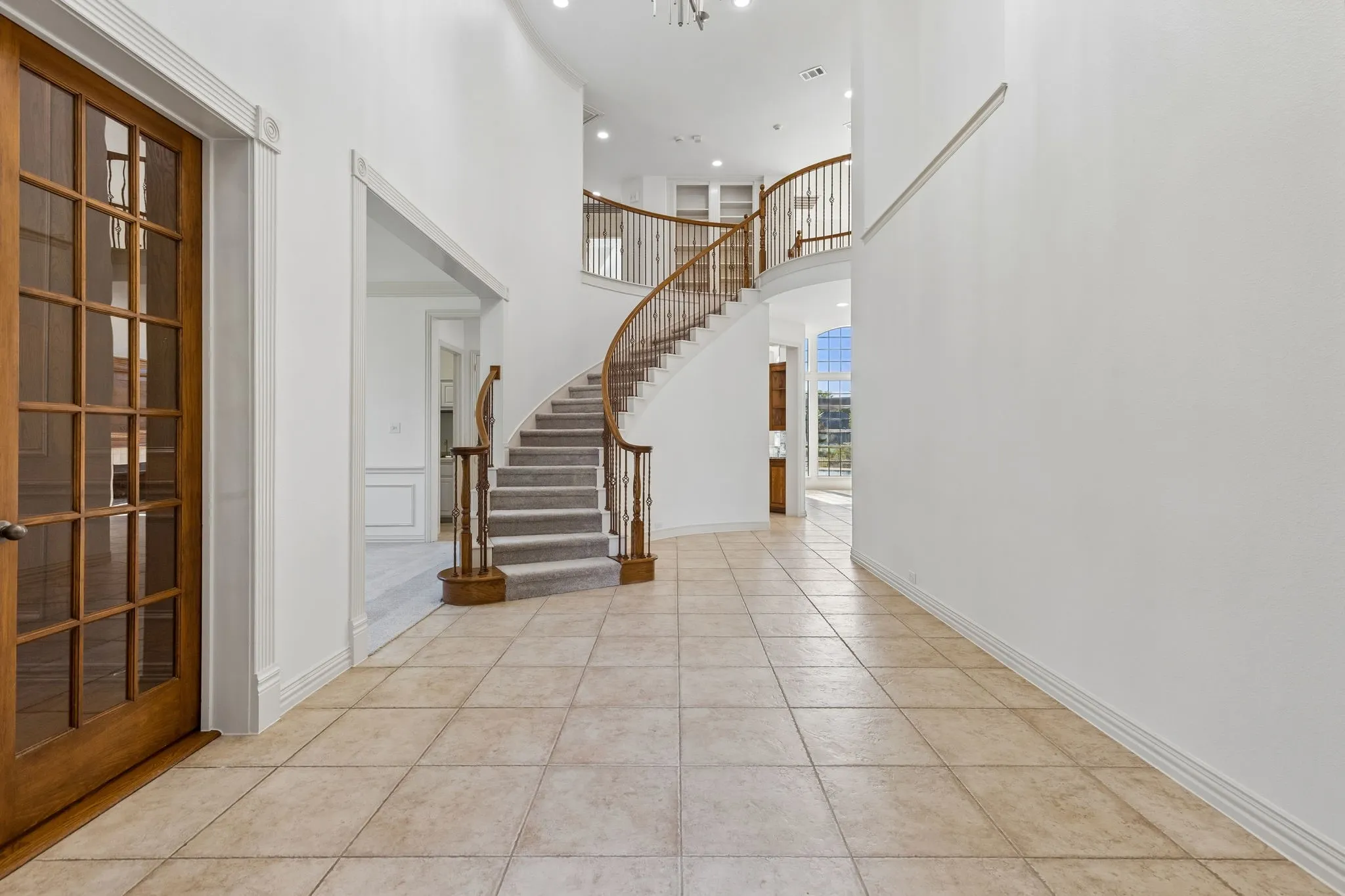Single Family Residence For Sale in Tarrant County , 1308 Shropshire Court, Keller, Texas 76248, 5 Bedroom, 4 Bathroom, 4 Garage spaces, 4,344 Sqft, built in 2002, mls#21363693, Real Estate Agent in Keller, Homes For Sale in Tarrant county, Homes For Sale in Keller, Realtor in Keller Texas, Real Estate Brokerage Independent Realty Texas, Luminita Cordes Realtor
