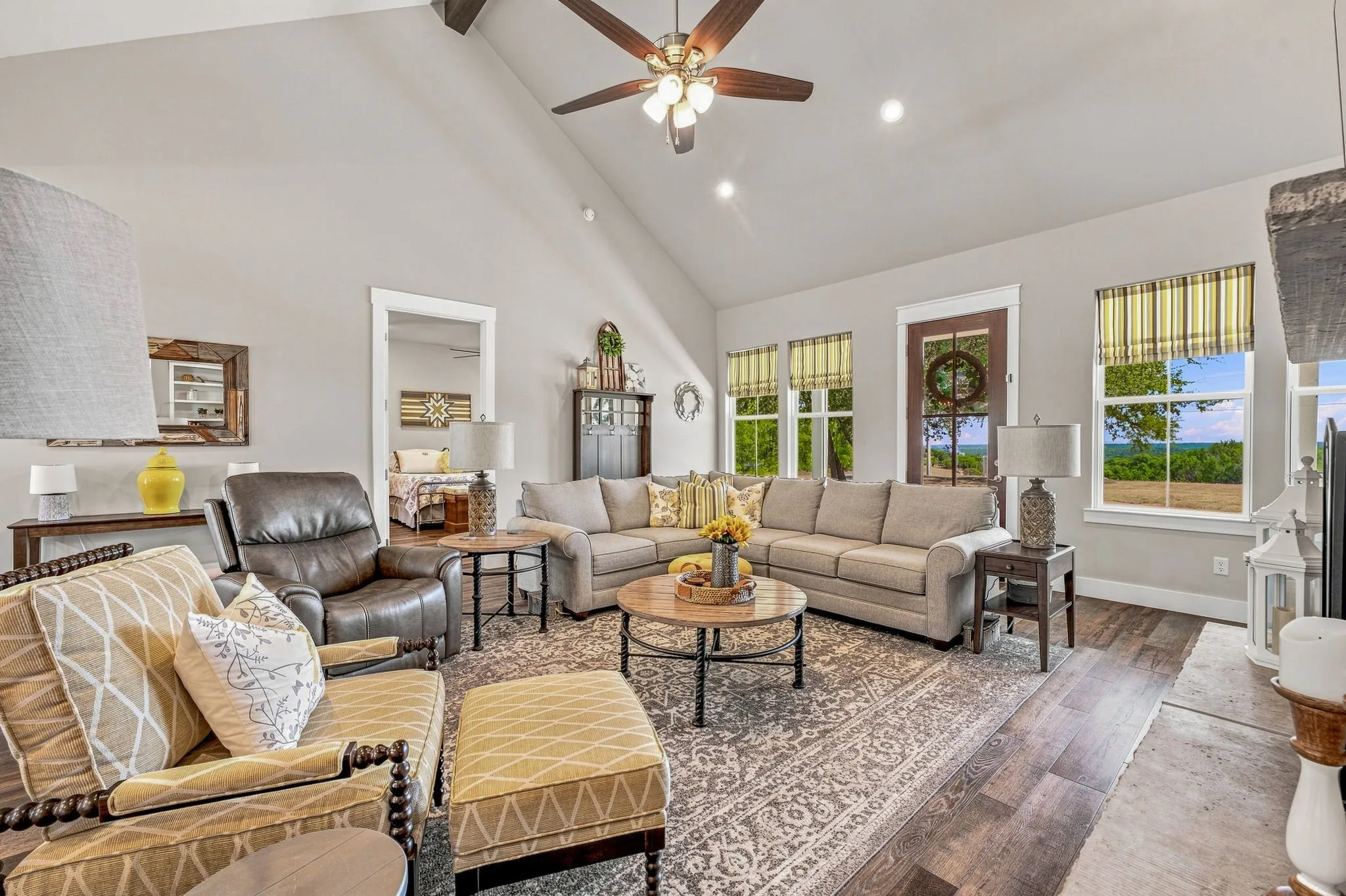 Single Family Residence For Sale in Erath County , 745 Schooner Way, Bluff Dale, Texas 76433, 3 Bedroom, 2 Bathroom, 3 Garage spaces, 1,800 Sqft, built in 2020, mls#21363519, Real Estate Agent in Bluff Dale, Homes For Sale in Erath county, Homes For Sale in Bluff Dale, Realtor in Bluff Dale Texas, Real Estate Brokerage Independent Realty Texas, Luminita Cordes Realtor