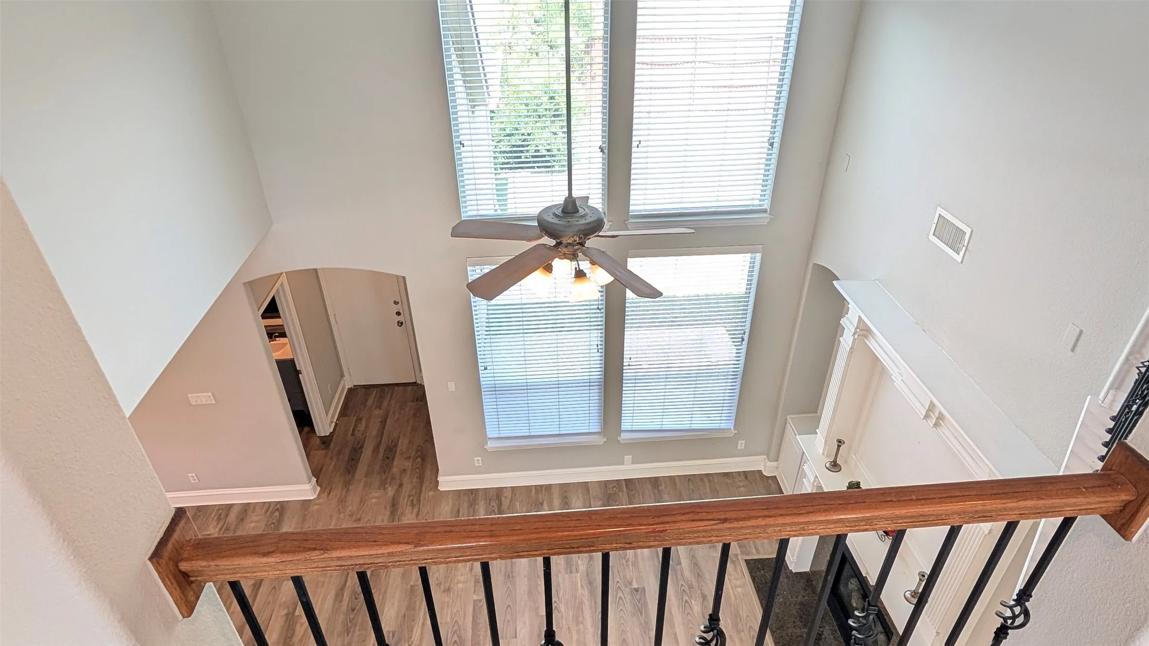 Single Family Residence For Sale in Collin County , 4221 Crestfield Drive, Richardson, Texas 75082, 5 Bedroom, 5 Bathroom, 3 Garage spaces, 3,415 Sqft, built in 2003, mls#21363553, Real Estate Agent in Richardson, Homes For Sale in Collin county, Homes For Sale in Richardson, Realtor in Richardson Texas, Real Estate Brokerage Independent Realty Texas, Luminita Cordes Realtor