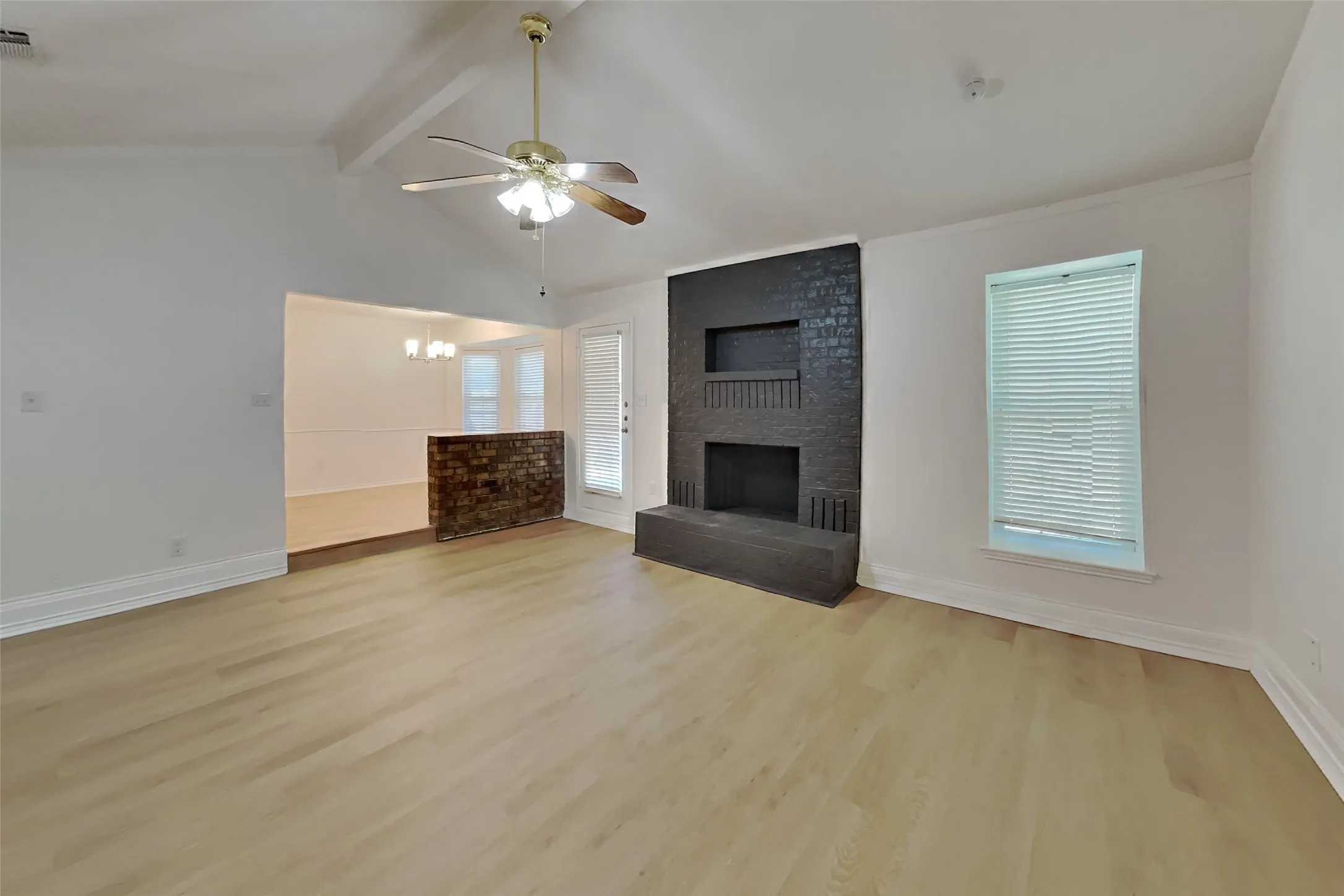 Single Family Residence For Rent in Johnson County , 817 Lynne Lane, Burleson, Texas 76028, 3 Bedroom, 2 Bathroom, 2 Garage spaces, 1,399 Sqft, built in 1980, mls#21363725, Real Estate Agent in Burleson, Homes For Rent in Johnson county, Homes For Rent in Burleson, Realtor in Burleson Texas, Real Estate Brokerage Independent Realty Texas, Luminita Cordes Realtor
