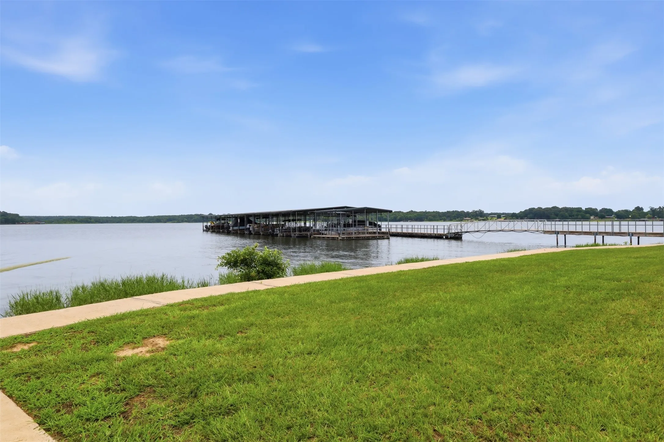 Unimproved Land For Sale in Franklin (TX) County , Lot 44 Sterling Shores Drive, Scroggins, Texas 75480, 0, 0, Garage spaces, 0 Sqft, built in 0, mls#21275960, Real Estate Agent in Scroggins, Homes For Sale in Franklin (TX) county, Homes For Sale in Scroggins, Realtor in Scroggins Texas, Real Estate Brokerage Independent Realty Texas, Luminita Cordes Realtor
