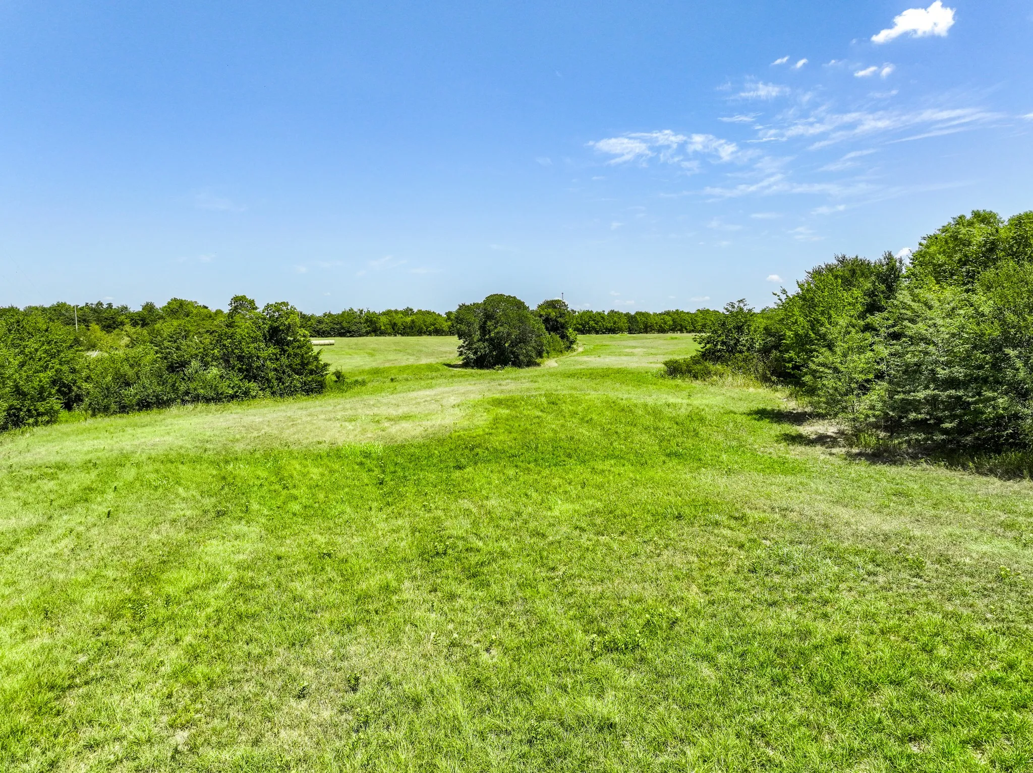 Improved Land For Sale in Hunt County , 5726 County Road 4100, Greenville, Texas 75401, 0, 0, Garage spaces, 0 Sqft, built in 0, Price $2,352,000, mls#21363733, Real Estate Agent in Greenville, Homes For Sale in Hunt county, Homes For Sale in Greenville, Realtor in Greenville Texas, Real Estate Brokerage Independent Realty Texas, Luminita Cordes Realtor