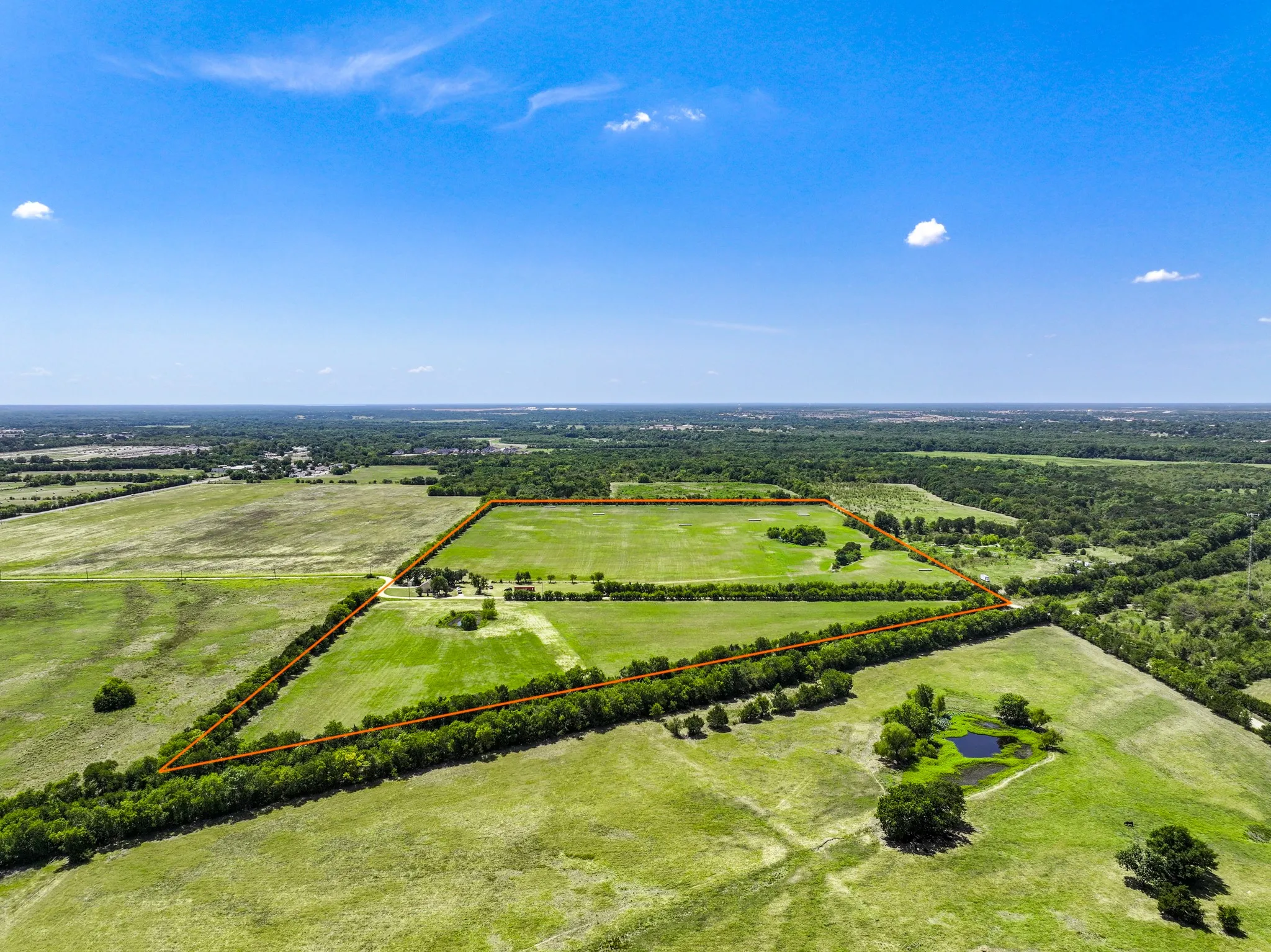 Improved Land For Sale in Hunt County , 5726 County Road 4100, Greenville, Texas 75401, 0, 0, Garage spaces, 0 Sqft, built in 0, Price $2,352,000, mls#21363733, Real Estate Agent in Greenville, Homes For Sale in Hunt county, Homes For Sale in Greenville, Realtor in Greenville Texas, Real Estate Brokerage Independent Realty Texas, Luminita Cordes Realtor