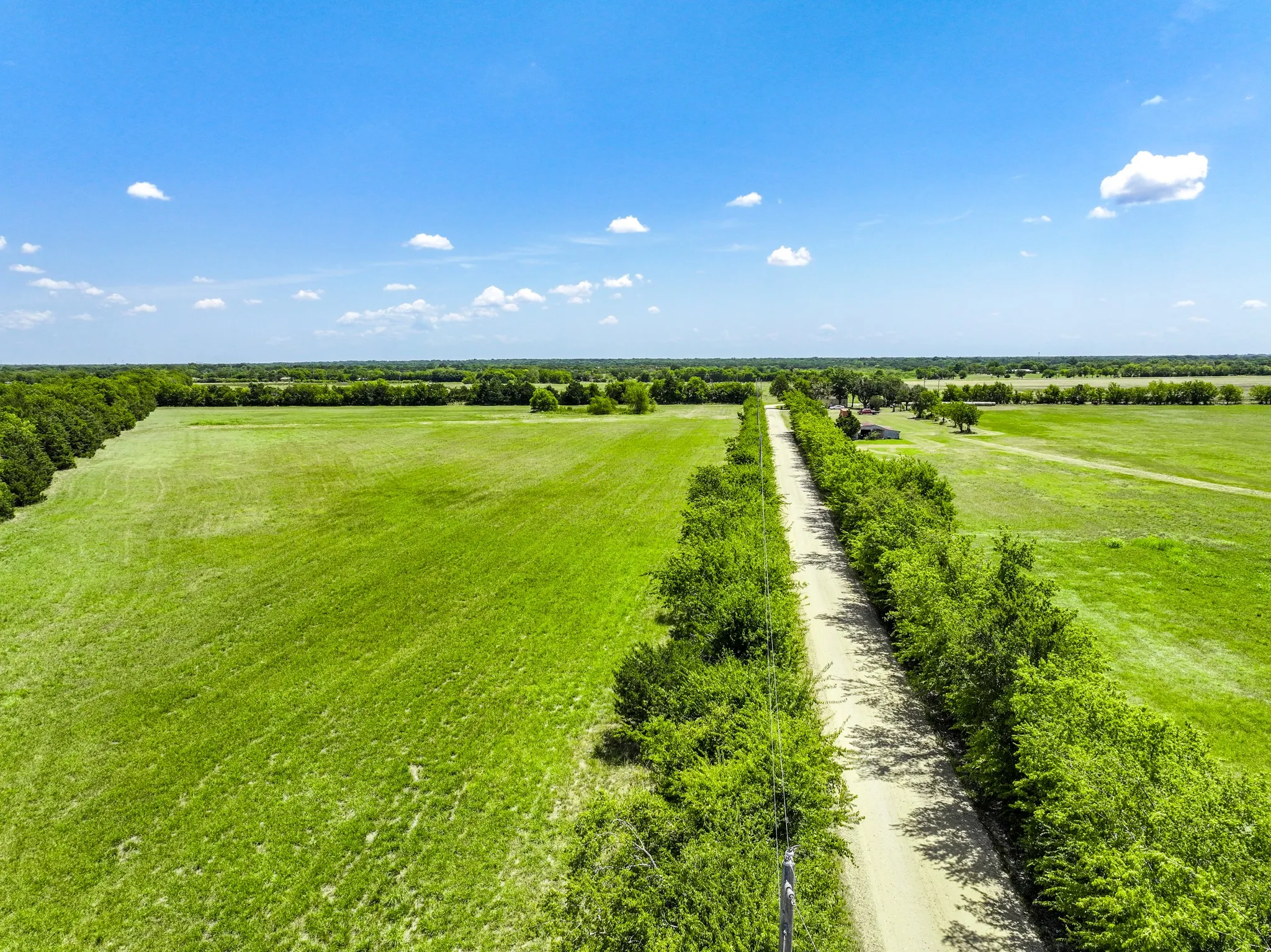 Improved Land For Sale in Hunt County , 5726 County Road 4100, Greenville, Texas 75401, 0, 0, Garage spaces, 0 Sqft, built in 0, Price $2,352,000, mls#21363733, Real Estate Agent in Greenville, Homes For Sale in Hunt county, Homes For Sale in Greenville, Realtor in Greenville Texas, Real Estate Brokerage Independent Realty Texas, Luminita Cordes Realtor