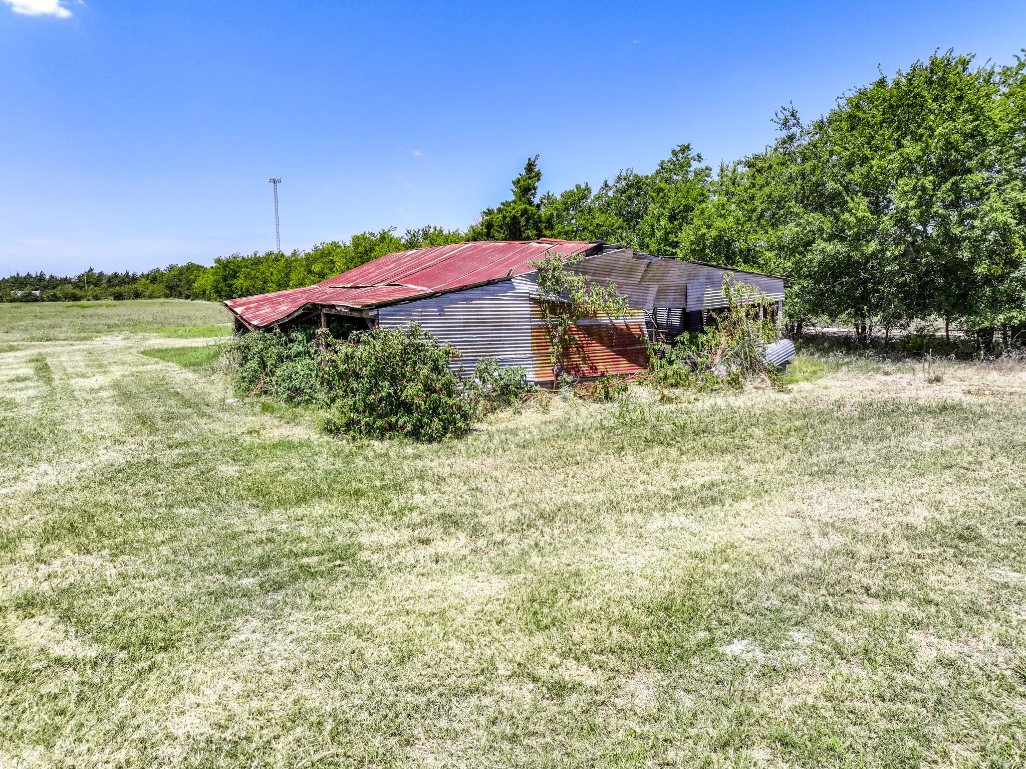 Improved Land For Sale in Hunt County , 5726 County Road 4100, Greenville, Texas 75401, 0, 0, Garage spaces, 0 Sqft, built in 0, Price $2,352,000, mls#21363733, Real Estate Agent in Greenville, Homes For Sale in Hunt county, Homes For Sale in Greenville, Realtor in Greenville Texas, Real Estate Brokerage Independent Realty Texas, Luminita Cordes Realtor