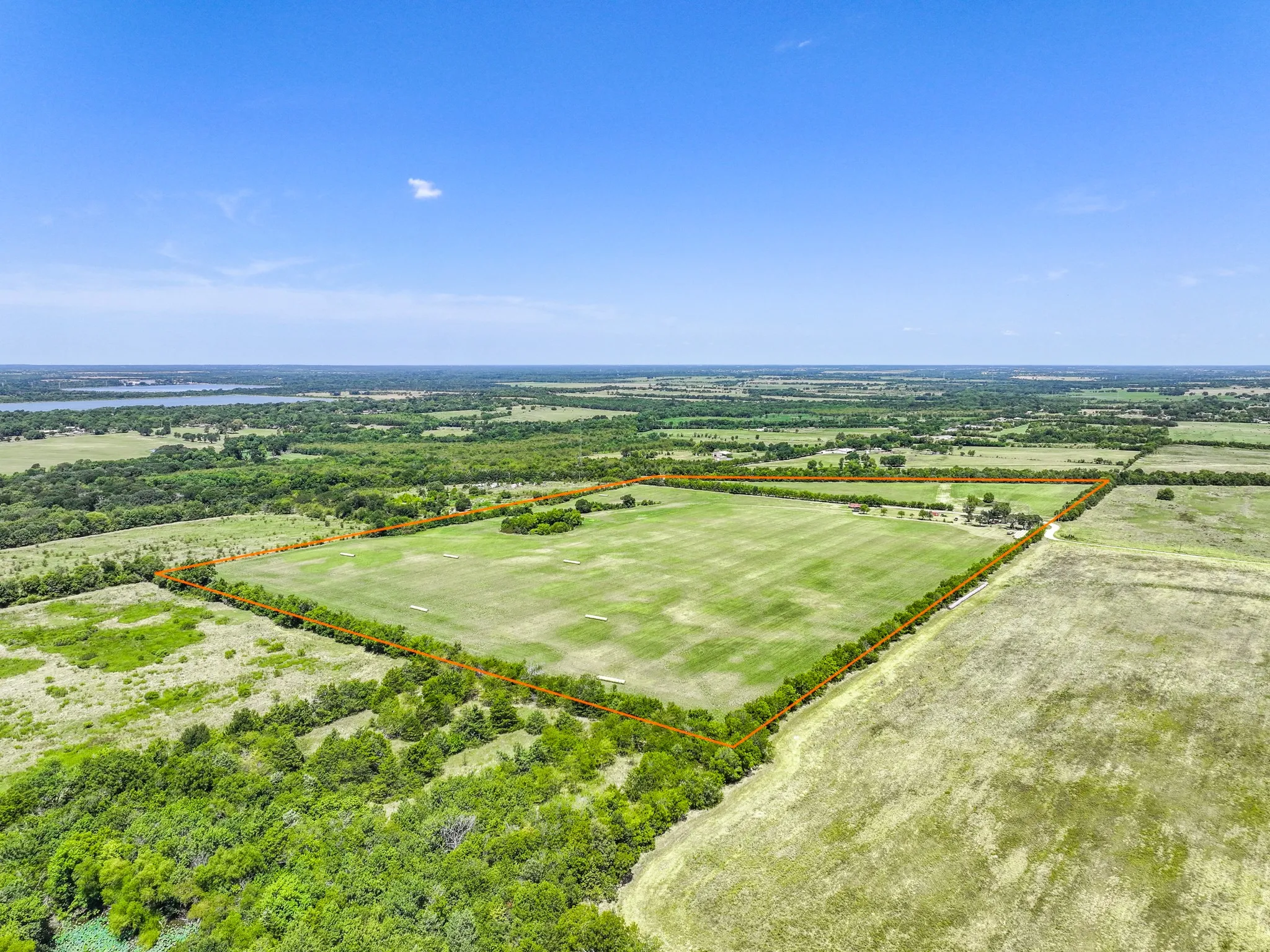 Improved Land For Sale in Hunt County , 5726 County Road 4100, Greenville, Texas 75401, 0, 0, Garage spaces, 0 Sqft, built in 0, Price $2,352,000, mls#21363733, Real Estate Agent in Greenville, Homes For Sale in Hunt county, Homes For Sale in Greenville, Realtor in Greenville Texas, Real Estate Brokerage Independent Realty Texas, Luminita Cordes Realtor