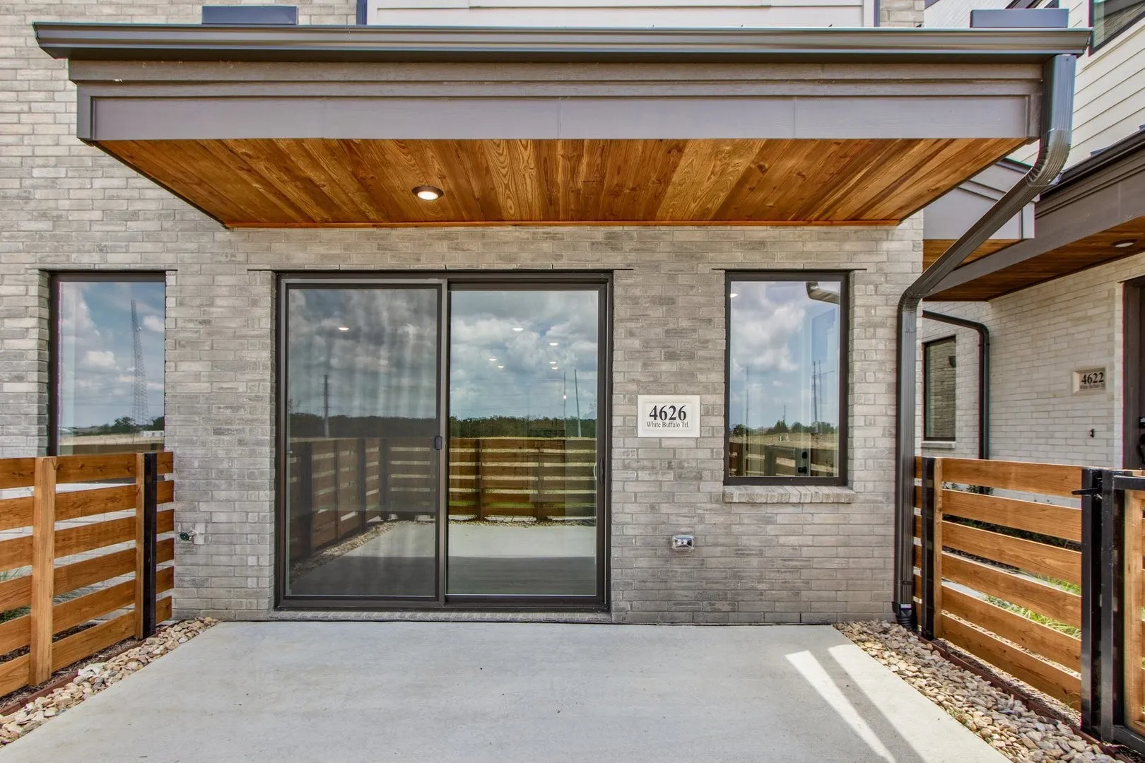 004-4626WhiteBuffaloTrailOakPoint-TX-75068-Patio.jpg-SMALL