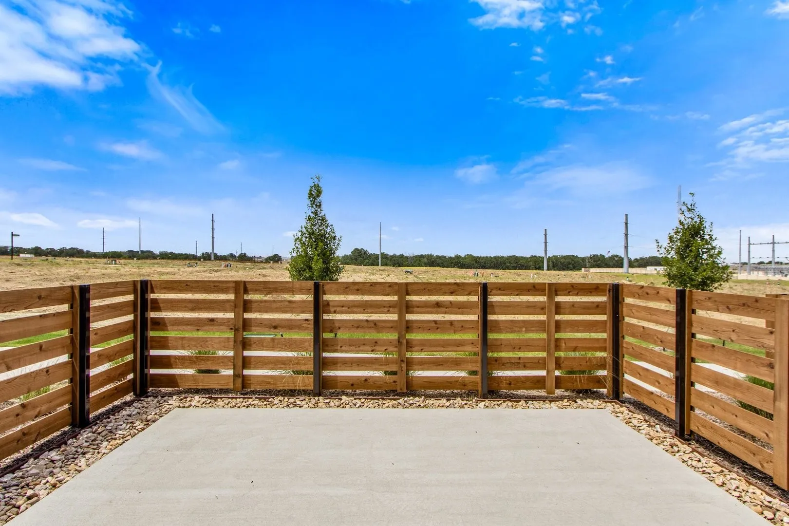 005-4626WhiteBuffaloTrailOakPoint-TX-75068-Patio.jpg-SMALL