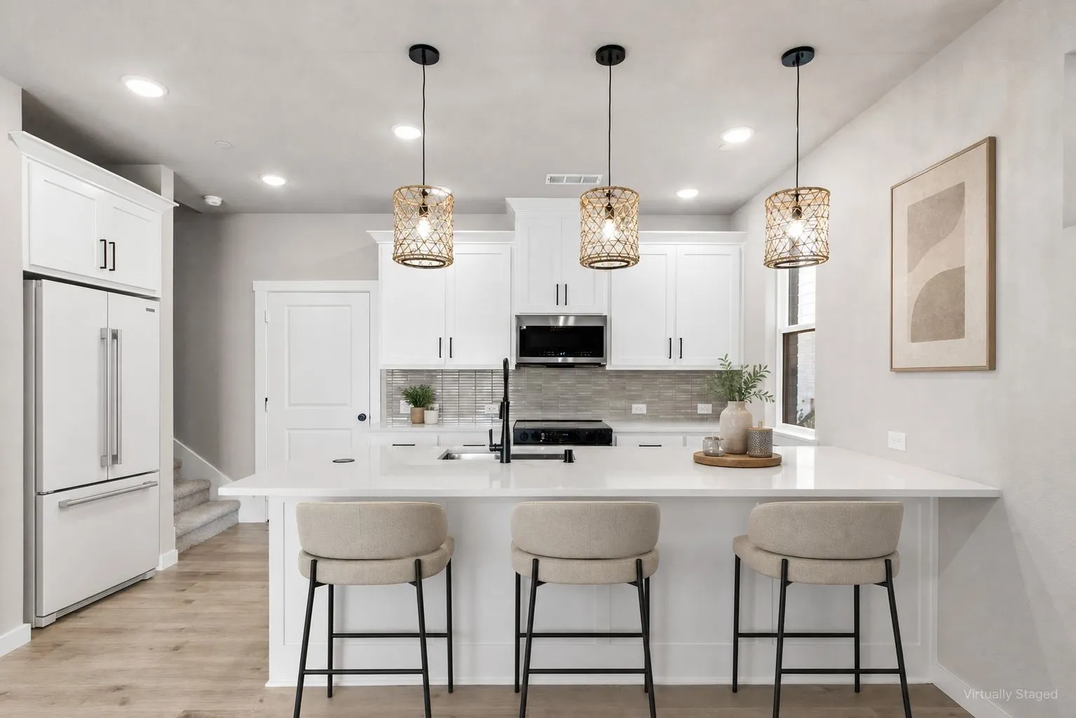 4626 White Buffalo vs ELm kitchen