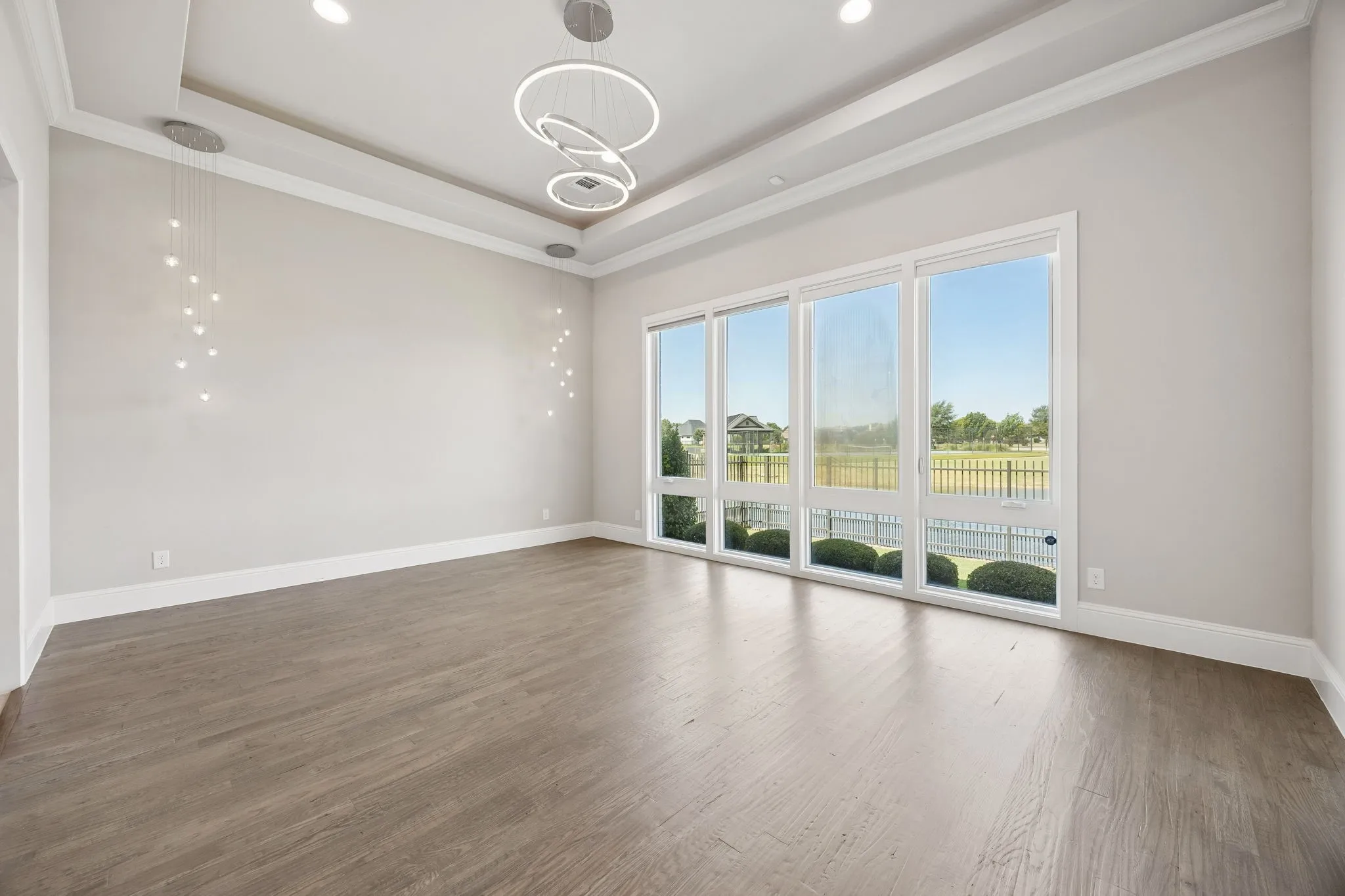 Single Family Residence For Sale in Tarrant County , 2804 Riverbrook Way, Southlake, Texas 76092, 3 Bedroom, 3 Bathroom, 3 Garage spaces, 2,819 Sqft, built in 2018, mls#21363603, Real Estate Agent in Southlake, Homes For Sale in Tarrant county, Homes For Sale in Southlake, Realtor in Southlake Texas, Real Estate Brokerage Independent Realty Texas, Luminita Cordes Realtor