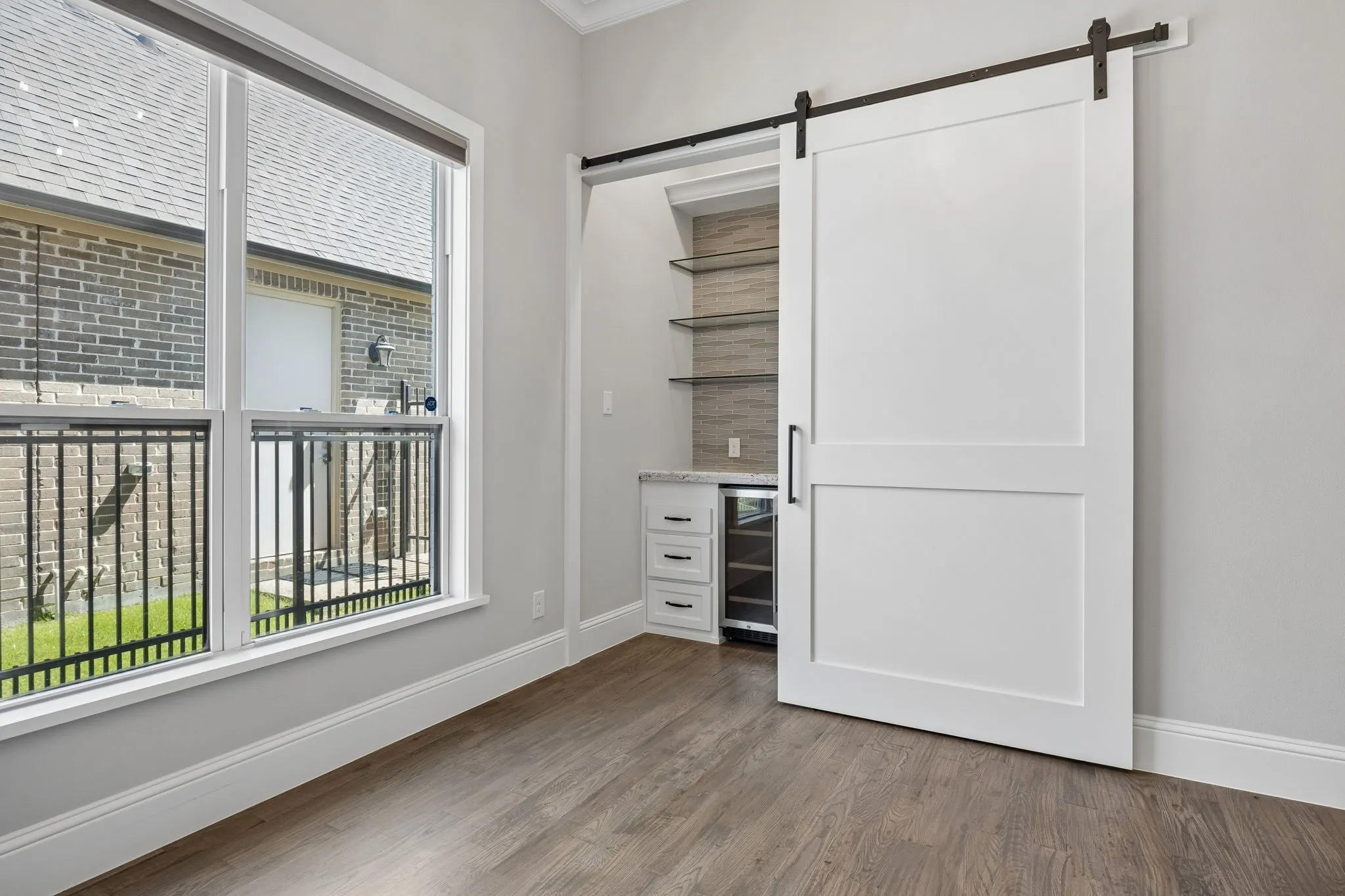 Single Family Residence For Sale in Tarrant County , 2804 Riverbrook Way, Southlake, Texas 76092, 3 Bedroom, 3 Bathroom, 3 Garage spaces, 2,819 Sqft, built in 2018, mls#21363603, Real Estate Agent in Southlake, Homes For Sale in Tarrant county, Homes For Sale in Southlake, Realtor in Southlake Texas, Real Estate Brokerage Independent Realty Texas, Luminita Cordes Realtor