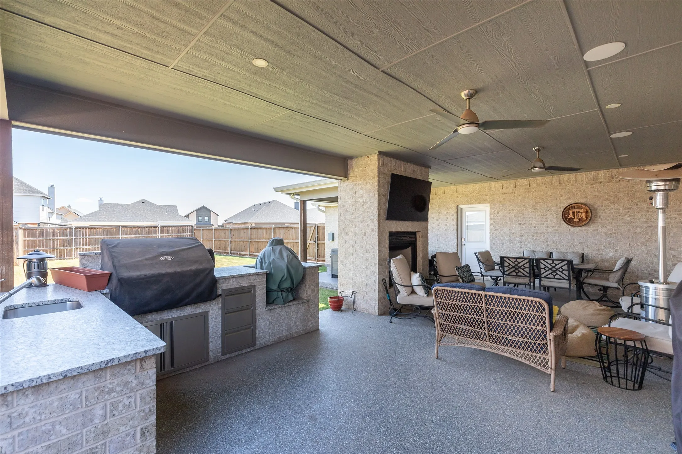 Single Family Residence For Sale in Taylor County , 1749 Urban Avenue, Abilene, Texas 79601, 4 Bedroom, 4 Bathroom, 2 Garage spaces, 2,927 Sqft, built in 2020, mls#21363356, Real Estate Agent in Abilene, Homes For Sale in Taylor county, Homes For Sale in Abilene, Realtor in Abilene Texas, Real Estate Brokerage Independent Realty Texas, Luminita Cordes Realtor