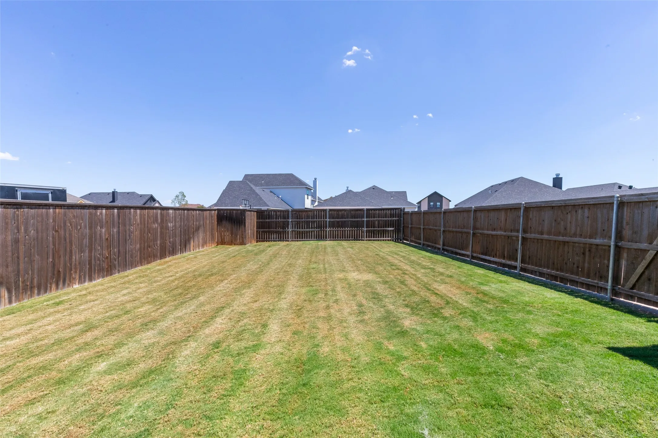 Single Family Residence For Sale in Taylor County , 1749 Urban Avenue, Abilene, Texas 79601, 4 Bedroom, 4 Bathroom, 2 Garage spaces, 2,927 Sqft, built in 2020, mls#21363356, Real Estate Agent in Abilene, Homes For Sale in Taylor county, Homes For Sale in Abilene, Realtor in Abilene Texas, Real Estate Brokerage Independent Realty Texas, Luminita Cordes Realtor