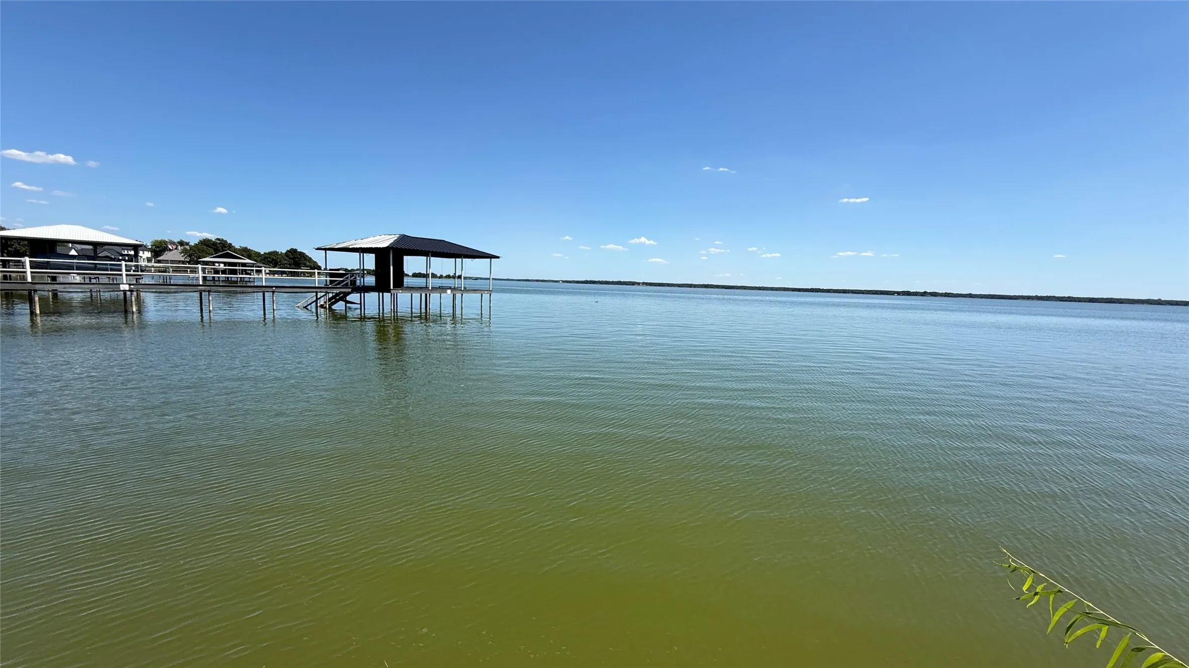 Unimproved Land For Sale in Navarro County , Lot 229 The Shores Drive, Corsicana, Texas 75109, 0, 0, Garage spaces, 0 Sqft, built in 0, Price $600,000, mls#21361472, Real Estate Agent in Corsicana, Homes For Sale in Navarro county, Homes For Sale in Corsicana, Realtor in Corsicana Texas, Real Estate Brokerage Independent Realty Texas, Luminita Cordes Realtor