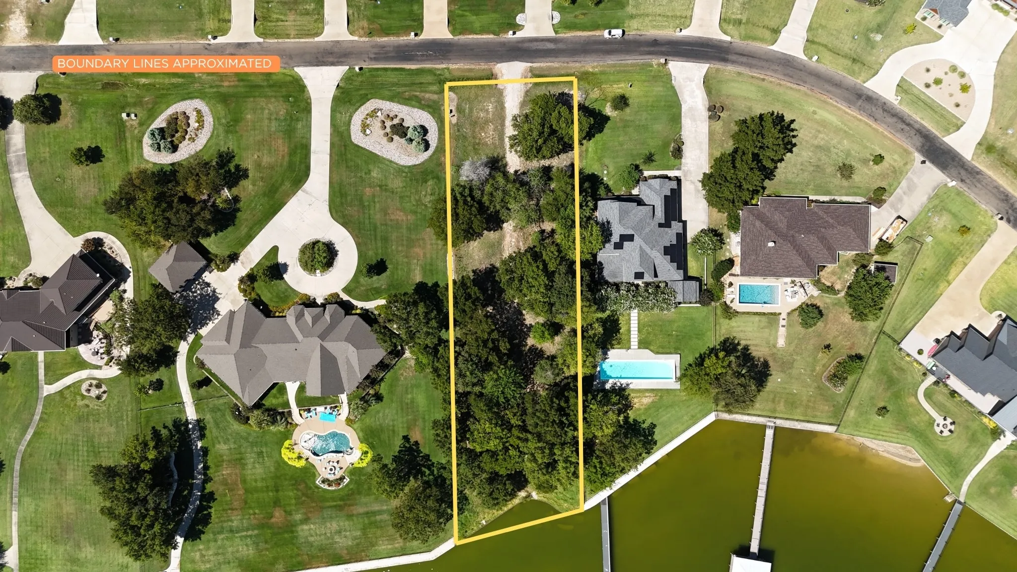 Unimproved Land For Sale in Navarro County , Lot 229 The Shores Drive, Corsicana, Texas 75109, 0, 0, Garage spaces, 0 Sqft, built in 0, Price $600,000, mls#21361472, Real Estate Agent in Corsicana, Homes For Sale in Navarro county, Homes For Sale in Corsicana, Realtor in Corsicana Texas, Real Estate Brokerage Independent Realty Texas, Luminita Cordes Realtor