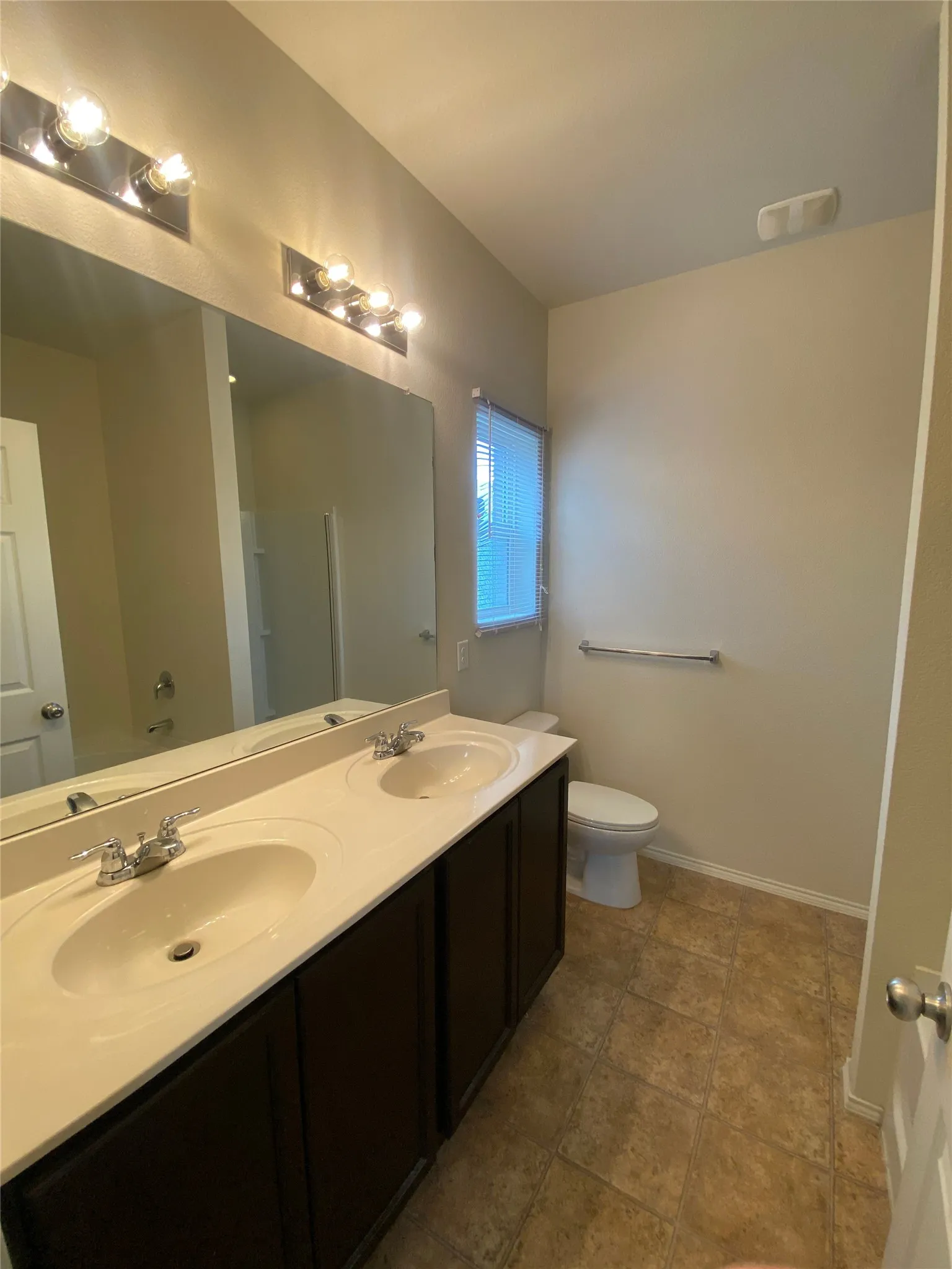 Single Family Residence For Rent in Denton County , 1721 Megan Creek Drive, Little Elm, Texas 75068, 3 Bedroom, 2 Bathroom, 2 Garage spaces, 1,443 Sqft, built in 2015, mls#21363739, Real Estate Agent in Little Elm, Homes For Rent in Denton county, Homes For Rent in Little Elm, Realtor in Little Elm Texas, Real Estate Brokerage Independent Realty Texas, Luminita Cordes Realtor