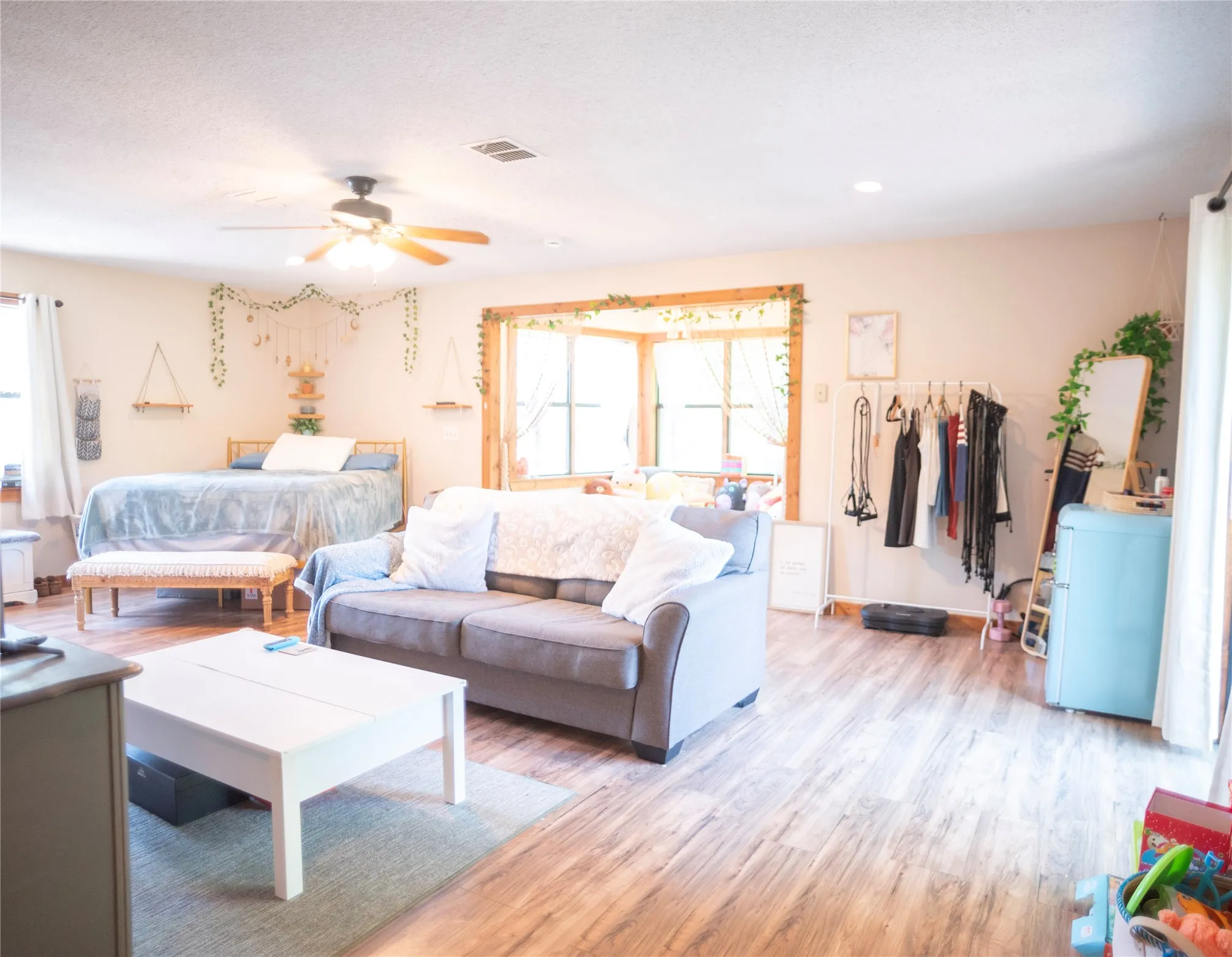 Single Family Residence For Sale in Wise County , 150 Private Road 4656, Boyd, Texas 76023, 3 Bedroom, 5 Bathroom, Garage spaces, 2,166 Sqft, built in 1984, mls#21362735, Real Estate Agent in Boyd, Homes For Sale in Wise county, Homes For Sale in Boyd, Realtor in Boyd Texas, Real Estate Brokerage Independent Realty Texas, Luminita Cordes Realtor