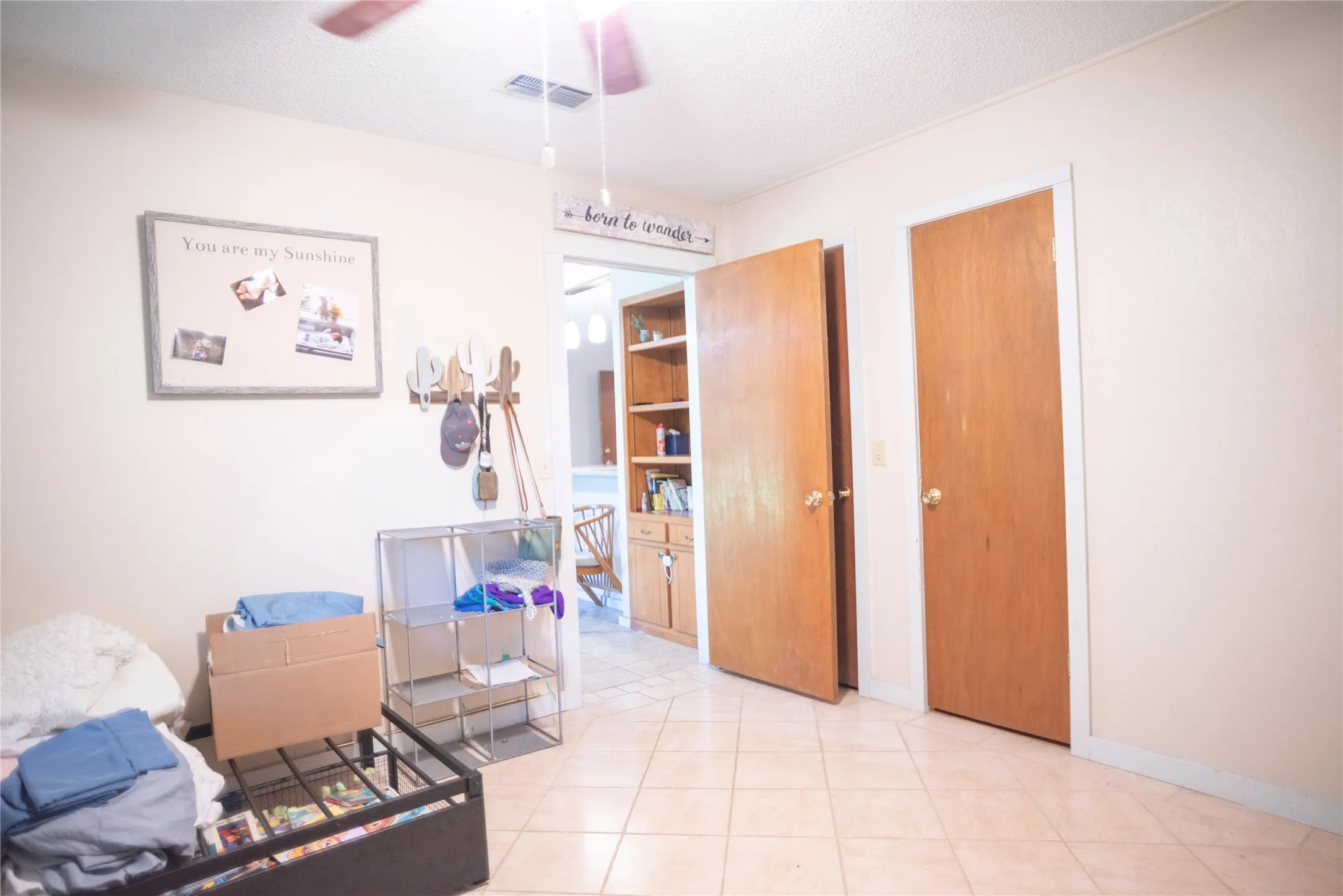 Single Family Residence For Sale in Wise County , 150 Private Road 4656, Boyd, Texas 76023, 3 Bedroom, 5 Bathroom, Garage spaces, 2,166 Sqft, built in 1984, mls#21362735, Real Estate Agent in Boyd, Homes For Sale in Wise county, Homes For Sale in Boyd, Realtor in Boyd Texas, Real Estate Brokerage Independent Realty Texas, Luminita Cordes Realtor