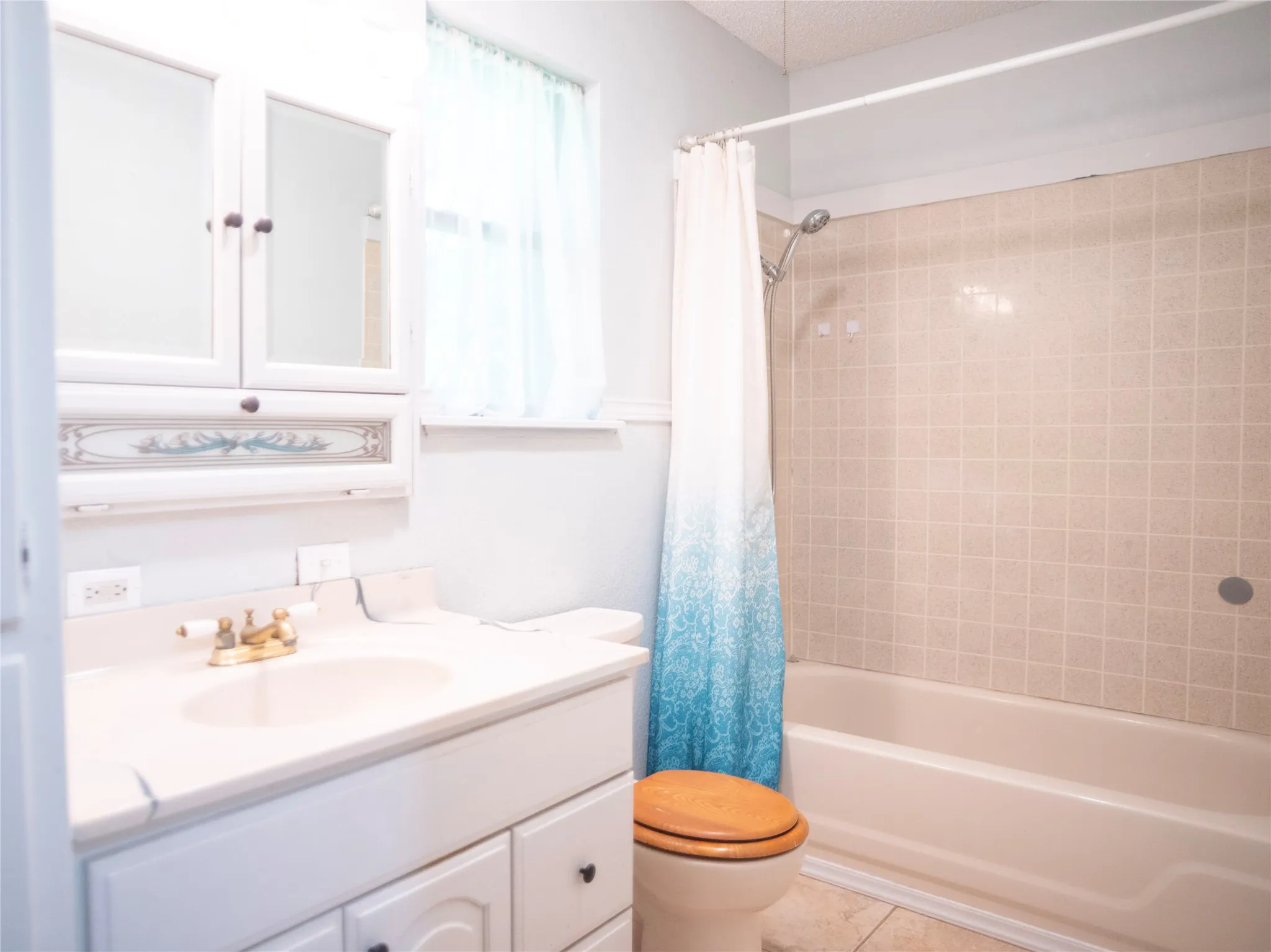 Single Family Residence For Sale in Wise County , 150 Private Road 4656, Boyd, Texas 76023, 3 Bedroom, 5 Bathroom, Garage spaces, 2,166 Sqft, built in 1984, mls#21362735, Real Estate Agent in Boyd, Homes For Sale in Wise county, Homes For Sale in Boyd, Realtor in Boyd Texas, Real Estate Brokerage Independent Realty Texas, Luminita Cordes Realtor