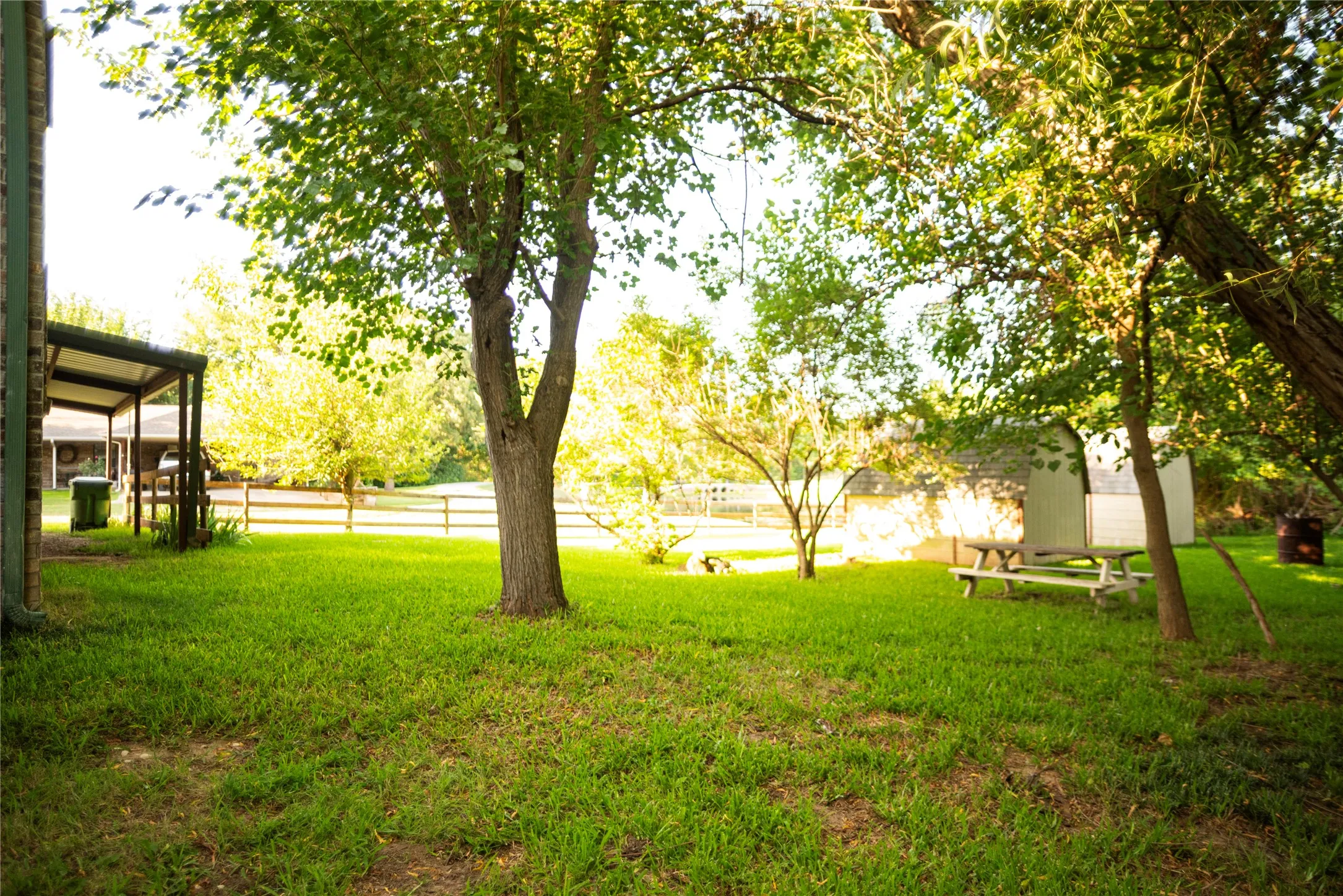 Single Family Residence For Sale in Wise County , 150 Private Road 4656, Boyd, Texas 76023, 3 Bedroom, 5 Bathroom, Garage spaces, 2,166 Sqft, built in 1984, mls#21362735, Real Estate Agent in Boyd, Homes For Sale in Wise county, Homes For Sale in Boyd, Realtor in Boyd Texas, Real Estate Brokerage Independent Realty Texas, Luminita Cordes Realtor