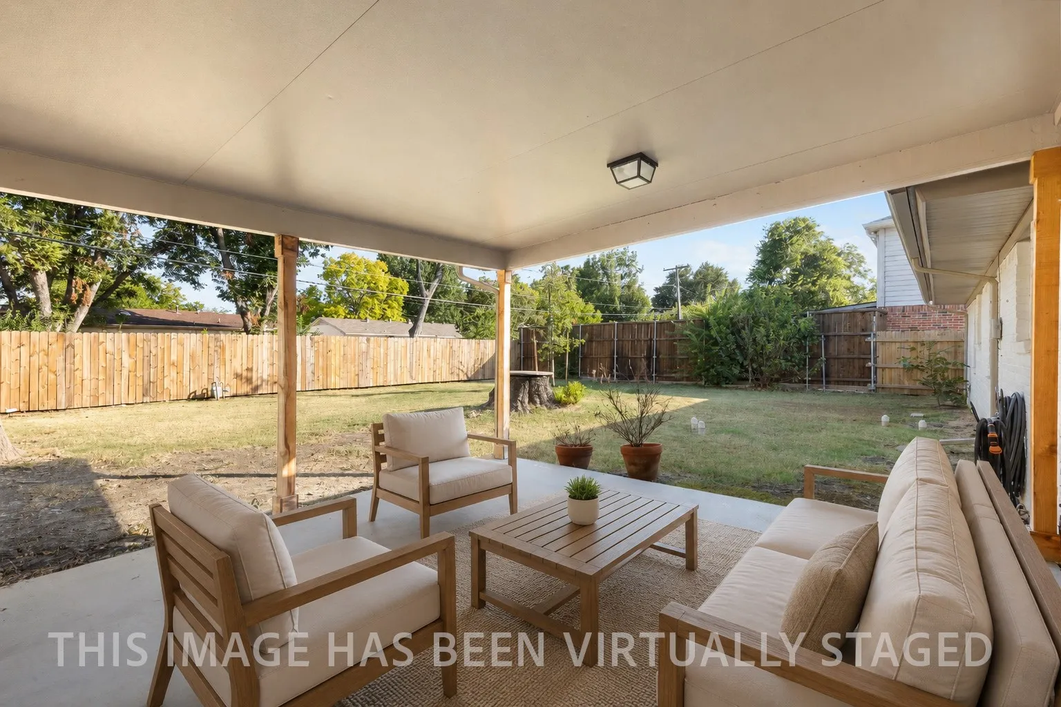 Huge outdoor patio Virtually staged
