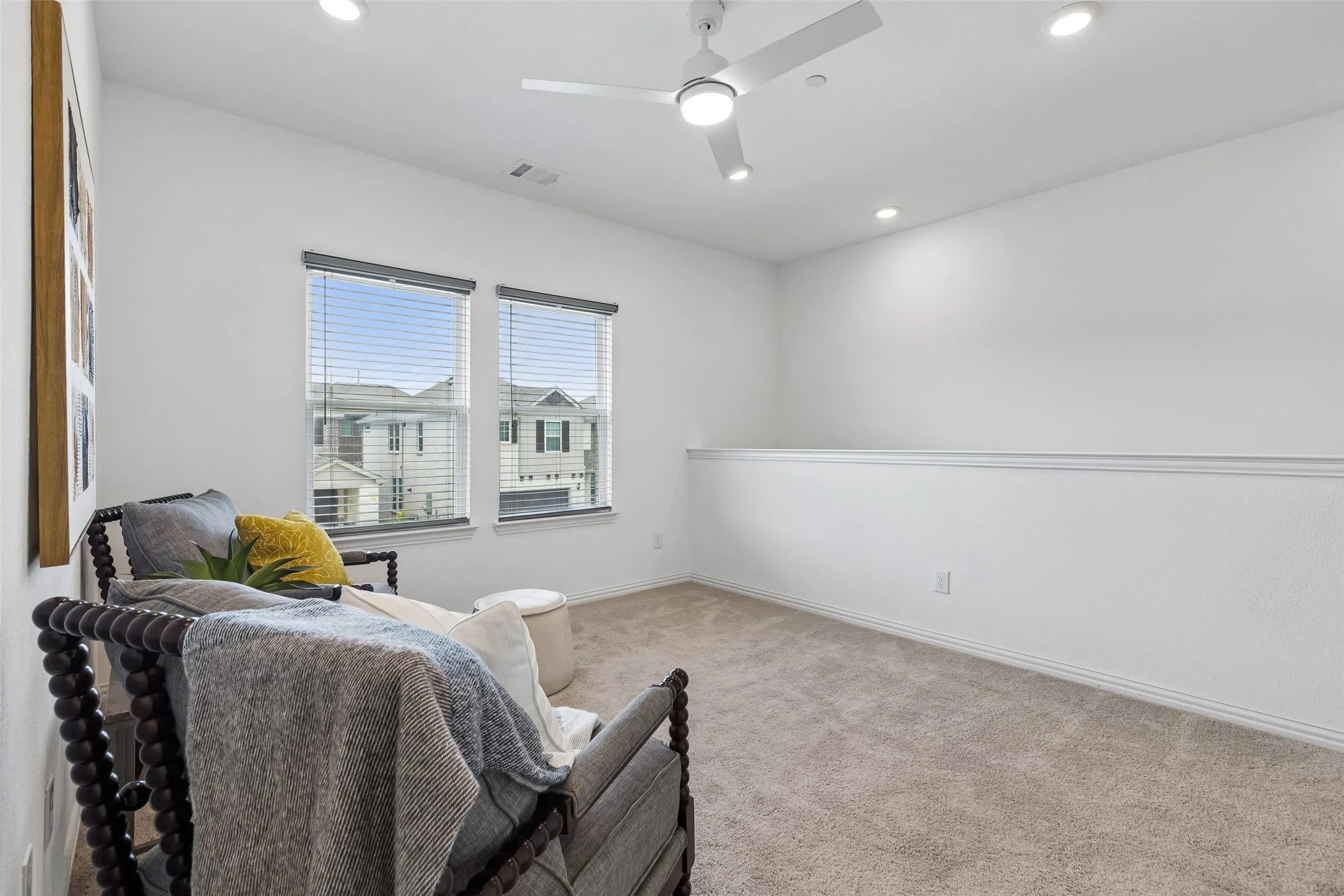 Townhouse For Rent in Dallas County , 9901 Schramm Street, Irving, Texas 75063, 3 Bedroom, 3 Bathroom, 2 Garage spaces, 1,773 Sqft, built in 2021, mls#21363634, Real Estate Agent in Irving, Homes For Rent in Dallas county, Homes For Rent in Irving, Realtor in Irving Texas, Real Estate Brokerage Independent Realty Texas, Luminita Cordes Realtor