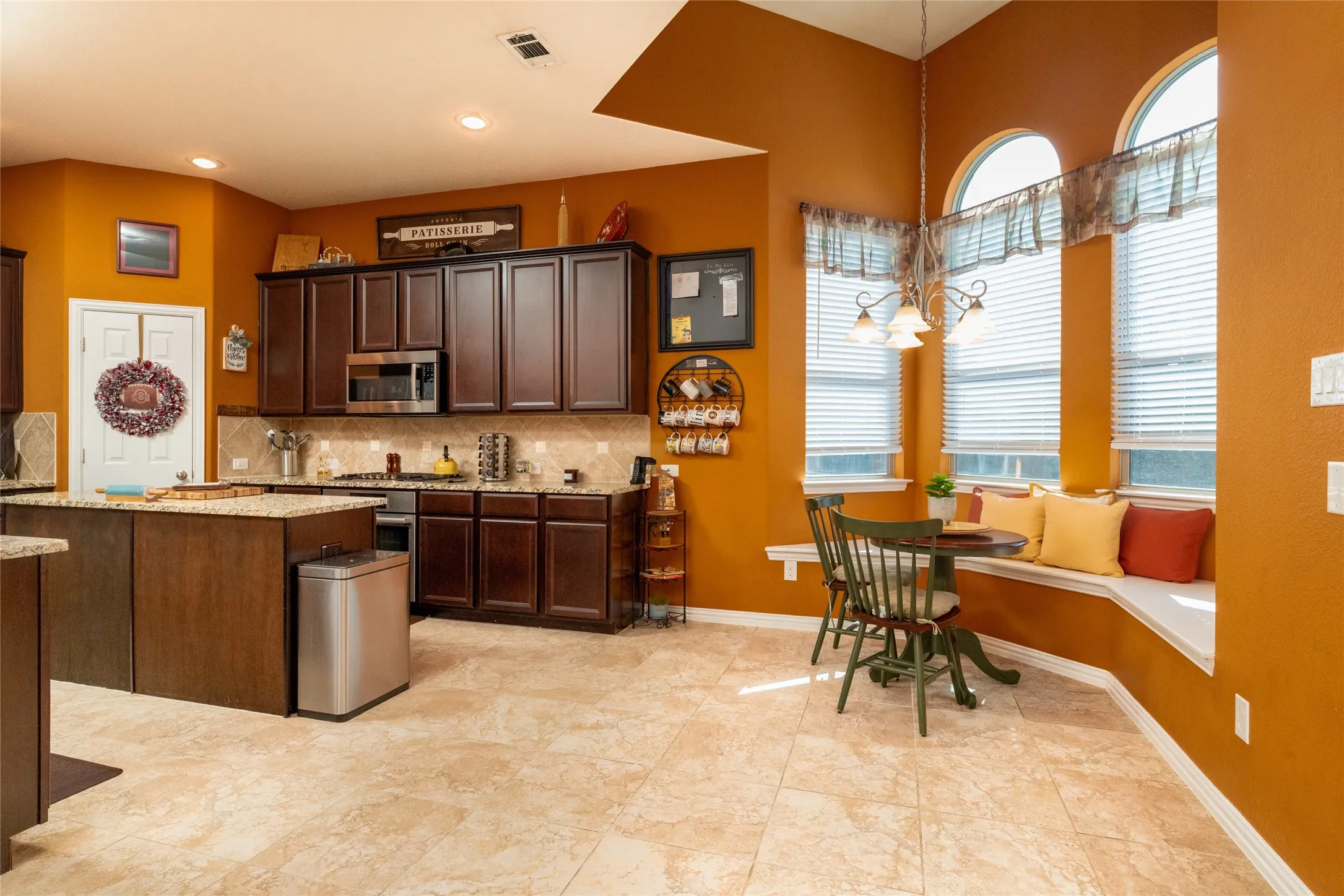 Single Family Residence For Sale in Tarrant County , 2017 Sterling Trace Drive, Keller, Texas 76248, 4 Bedroom, 4 Bathroom, 3 Garage spaces, 3,200 Sqft, built in 2011, mls#21355544, Real Estate Agent in Keller, Homes For Sale in Tarrant county, Homes For Sale in Keller, Realtor in Keller Texas, Real Estate Brokerage Independent Realty Texas, Luminita Cordes Realtor