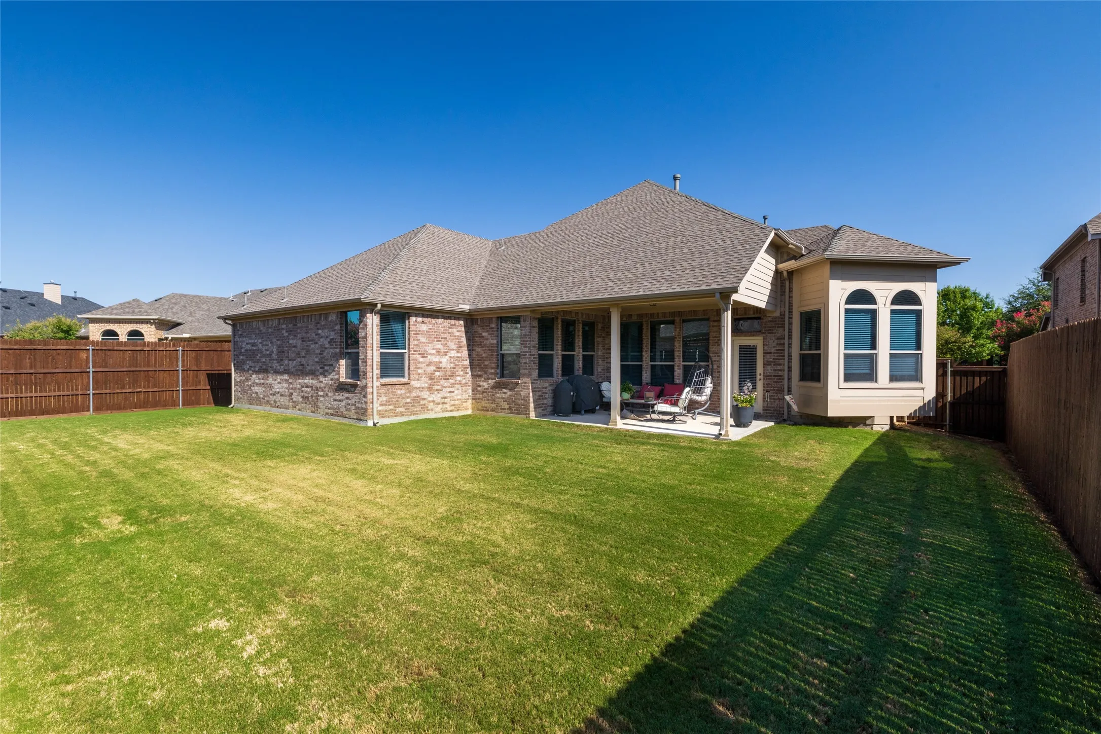 Single Family Residence For Sale in Tarrant County , 2017 Sterling Trace Drive, Keller, Texas 76248, 4 Bedroom, 4 Bathroom, 3 Garage spaces, 3,200 Sqft, built in 2011, mls#21355544, Real Estate Agent in Keller, Homes For Sale in Tarrant county, Homes For Sale in Keller, Realtor in Keller Texas, Real Estate Brokerage Independent Realty Texas, Luminita Cordes Realtor