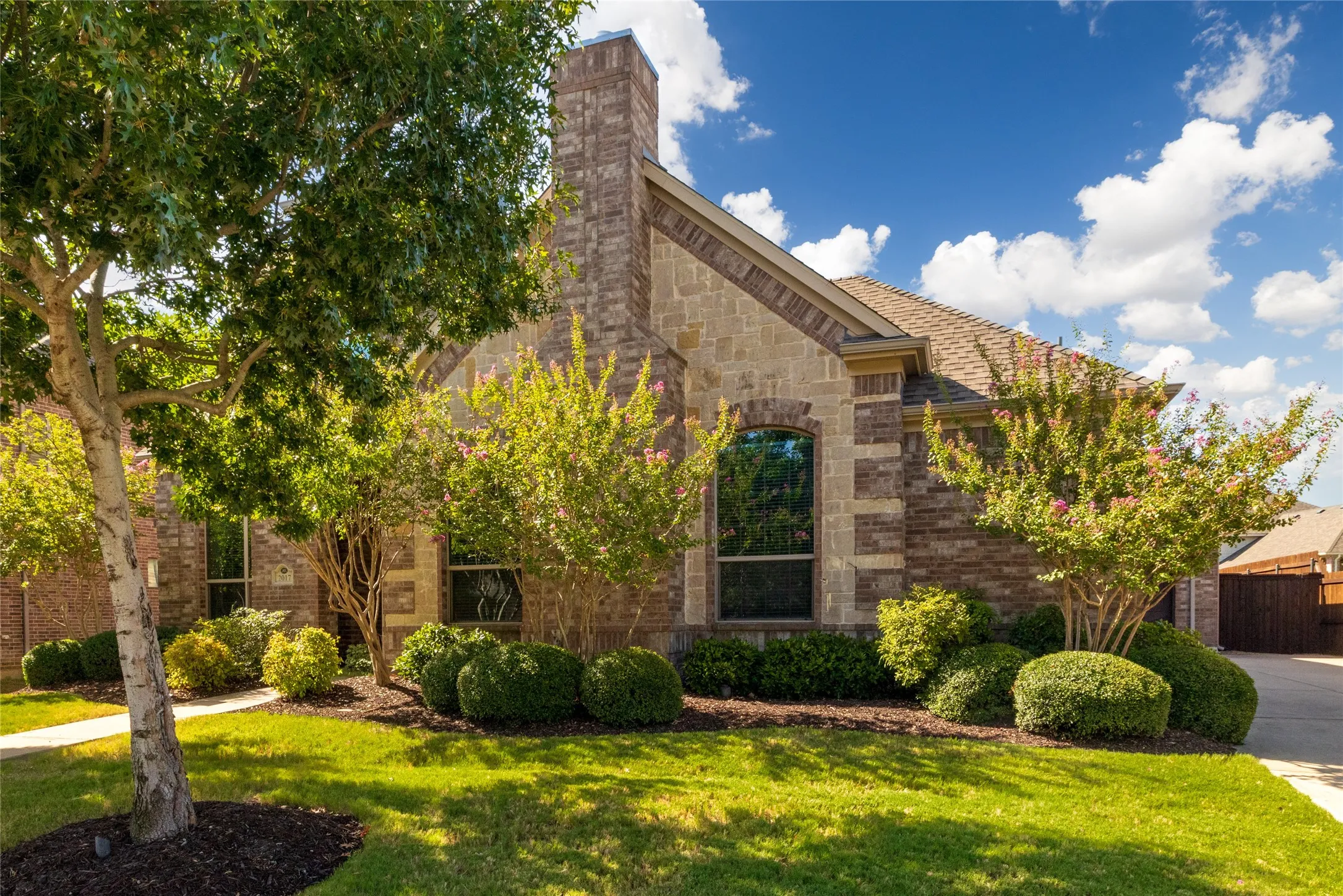 Single Family Residence For Sale in Tarrant County , 2017 Sterling Trace Drive, Keller, Texas 76248, 4 Bedroom, 4 Bathroom, 3 Garage spaces, 3,200 Sqft, built in 2011, mls#21355544, Real Estate Agent in Keller, Homes For Sale in Tarrant county, Homes For Sale in Keller, Realtor in Keller Texas, Real Estate Brokerage Independent Realty Texas, Luminita Cordes Realtor