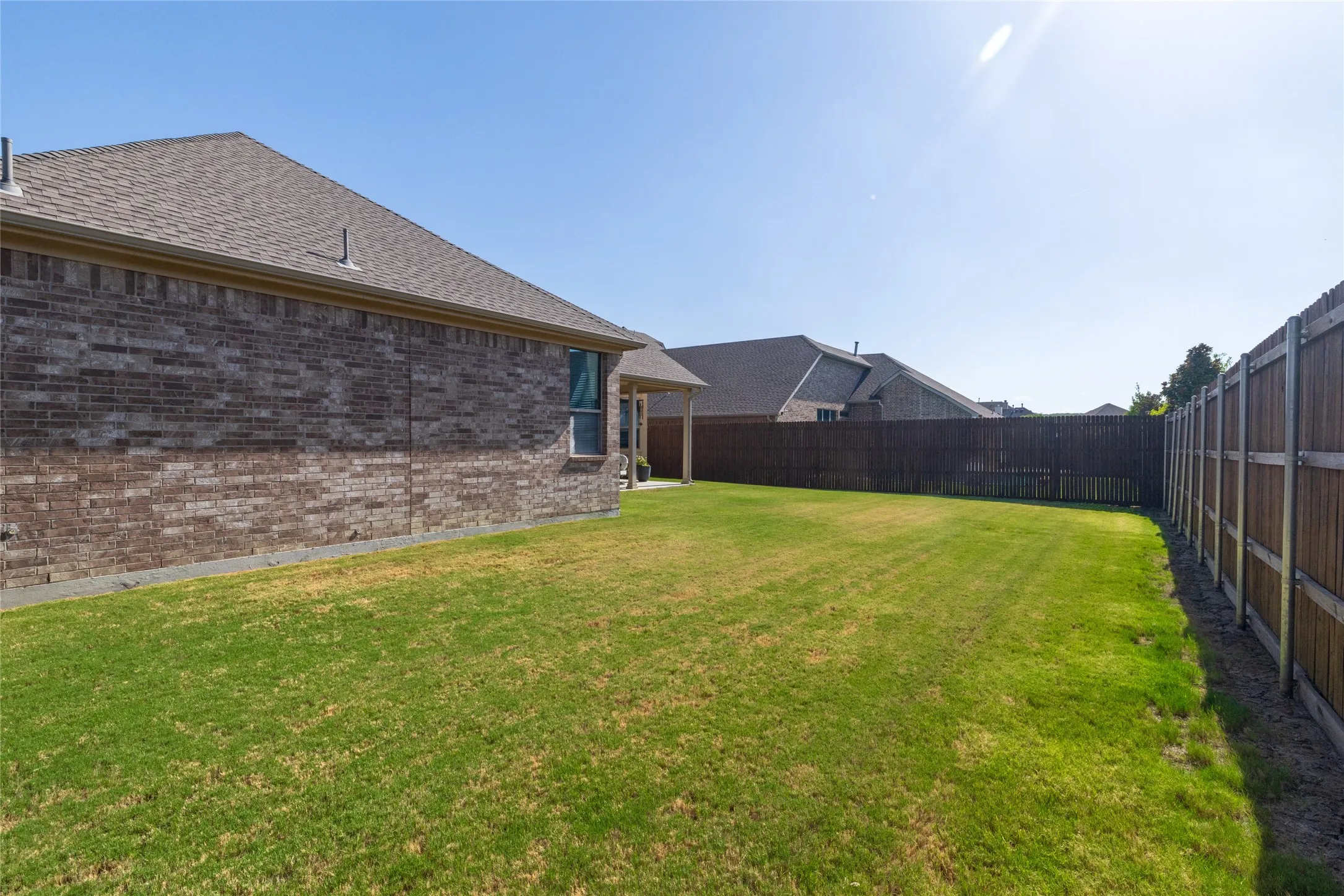 Single Family Residence For Sale in Tarrant County , 2017 Sterling Trace Drive, Keller, Texas 76248, 4 Bedroom, 4 Bathroom, 3 Garage spaces, 3,200 Sqft, built in 2011, mls#21355544, Real Estate Agent in Keller, Homes For Sale in Tarrant county, Homes For Sale in Keller, Realtor in Keller Texas, Real Estate Brokerage Independent Realty Texas, Luminita Cordes Realtor