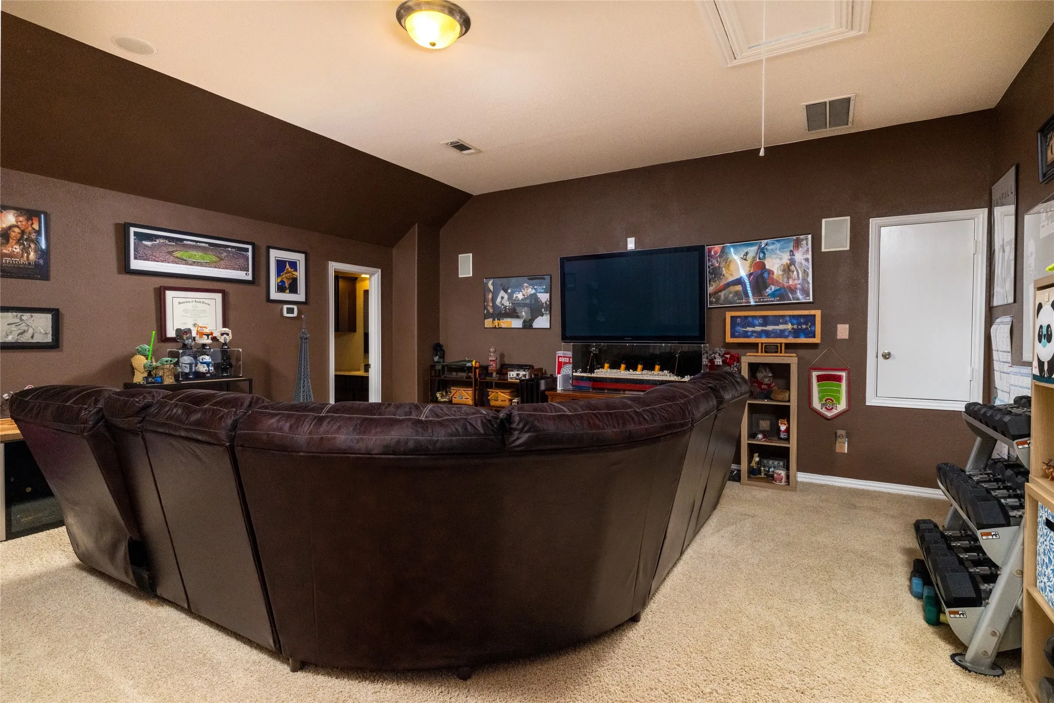 Upstairs bonus room