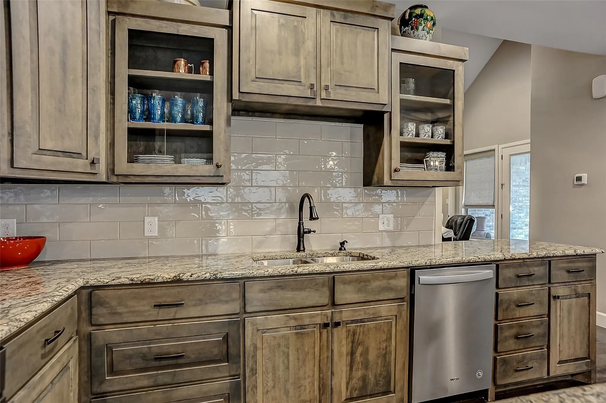 Single Family Residence For Rent in Grayson County , 3818 Sumner Court, Sherman, Texas 75090, 3 Bedroom, 3 Bathroom, 2 Garage spaces, 2,420 Sqft, built in 2019, mls#21363773, Real Estate Agent in Sherman, Homes For Rent in Grayson county, Homes For Rent in Sherman, Realtor in Sherman Texas, Real Estate Brokerage Independent Realty Texas, Luminita Cordes Realtor