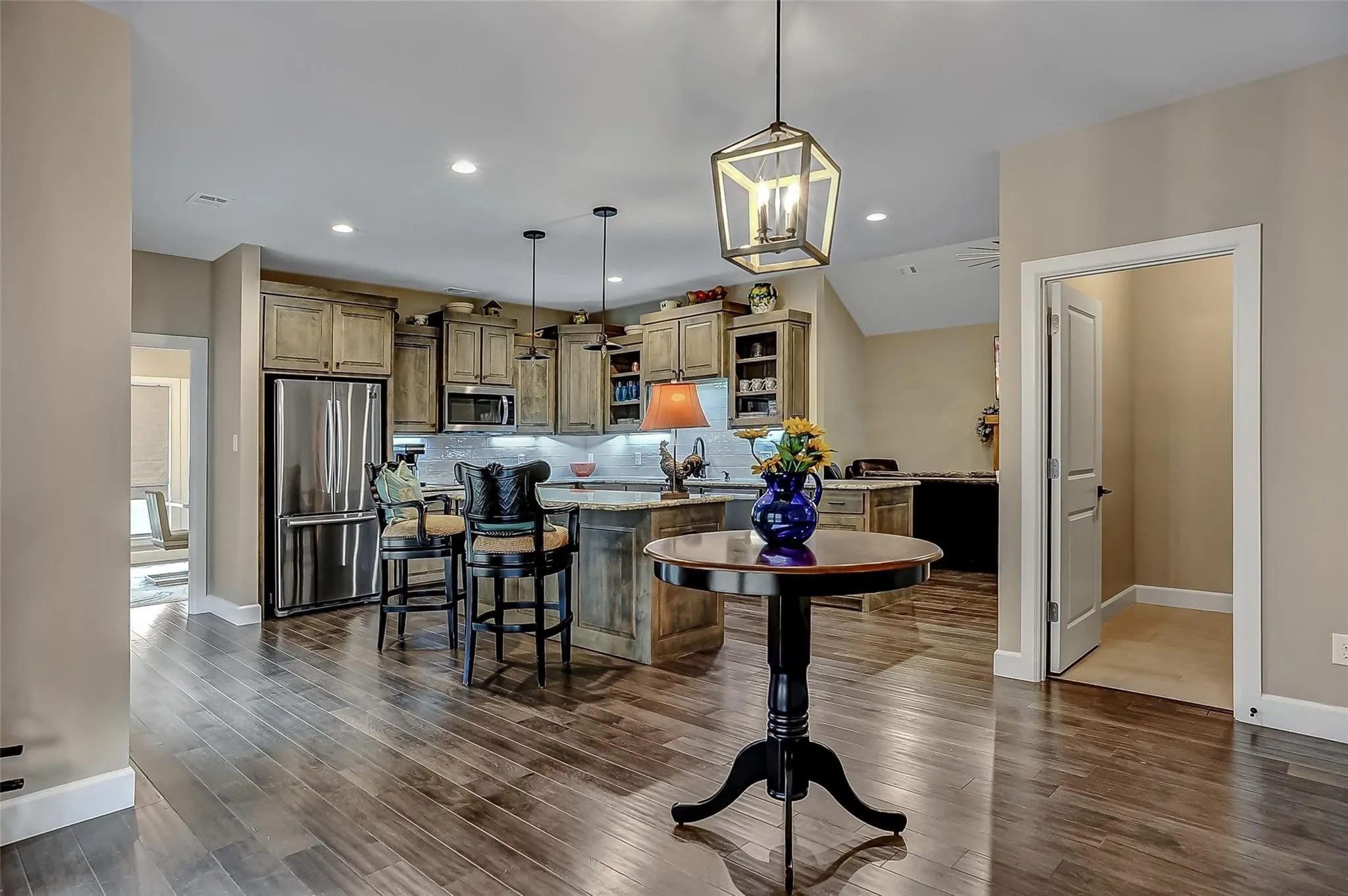 Single Family Residence For Rent in Grayson County , 3818 Sumner Court, Sherman, Texas 75090, 3 Bedroom, 3 Bathroom, 2 Garage spaces, 2,420 Sqft, built in 2019, mls#21363773, Real Estate Agent in Sherman, Homes For Rent in Grayson county, Homes For Rent in Sherman, Realtor in Sherman Texas, Real Estate Brokerage Independent Realty Texas, Luminita Cordes Realtor