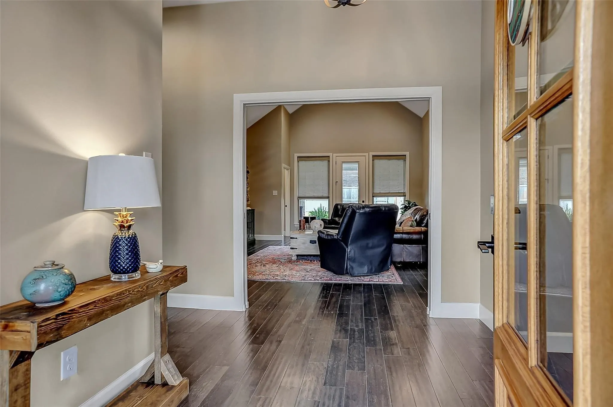 Single Family Residence For Rent in Grayson County , 3818 Sumner Court, Sherman, Texas 75090, 3 Bedroom, 3 Bathroom, 2 Garage spaces, 2,420 Sqft, built in 2019, mls#21363773, Real Estate Agent in Sherman, Homes For Rent in Grayson county, Homes For Rent in Sherman, Realtor in Sherman Texas, Real Estate Brokerage Independent Realty Texas, Luminita Cordes Realtor