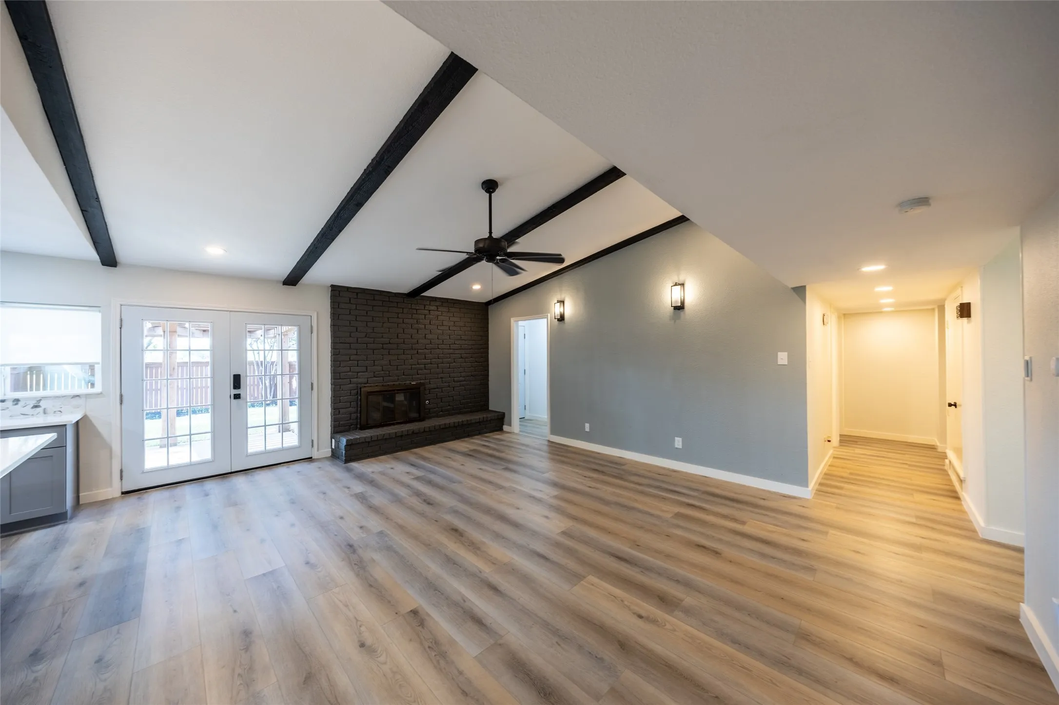 Single Family Residence For Rent in Denton County , 1948 Rambling Ridge Lane, Carrollton, Texas 75007, 3 Bedroom, 2 Bathroom, 2 Garage spaces, 1,930 Sqft, built in 1977, mls#21363769, Real Estate Agent in Carrollton, Homes For Rent in Denton county, Homes For Rent in Carrollton, Realtor in Carrollton Texas, Real Estate Brokerage Independent Realty Texas, Luminita Cordes Realtor
