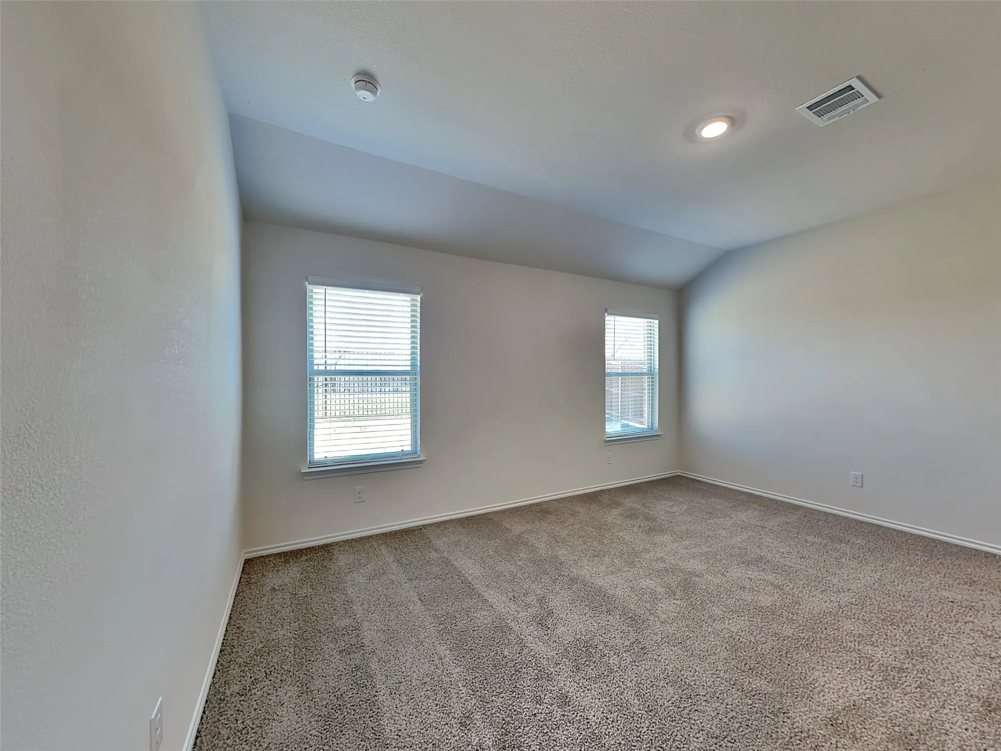 Single Family Residence For Rent in Grayson County , 1511 Aleia Cove, Sherman, Texas 75092, 3 Bedroom, 2 Bathroom, 2 Garage spaces, 1,568 Sqft, built in 2024, mls#21363673, Real Estate Agent in Sherman, Homes For Rent in Grayson county, Homes For Rent in Sherman, Realtor in Sherman Texas, Real Estate Brokerage Independent Realty Texas, Luminita Cordes Realtor