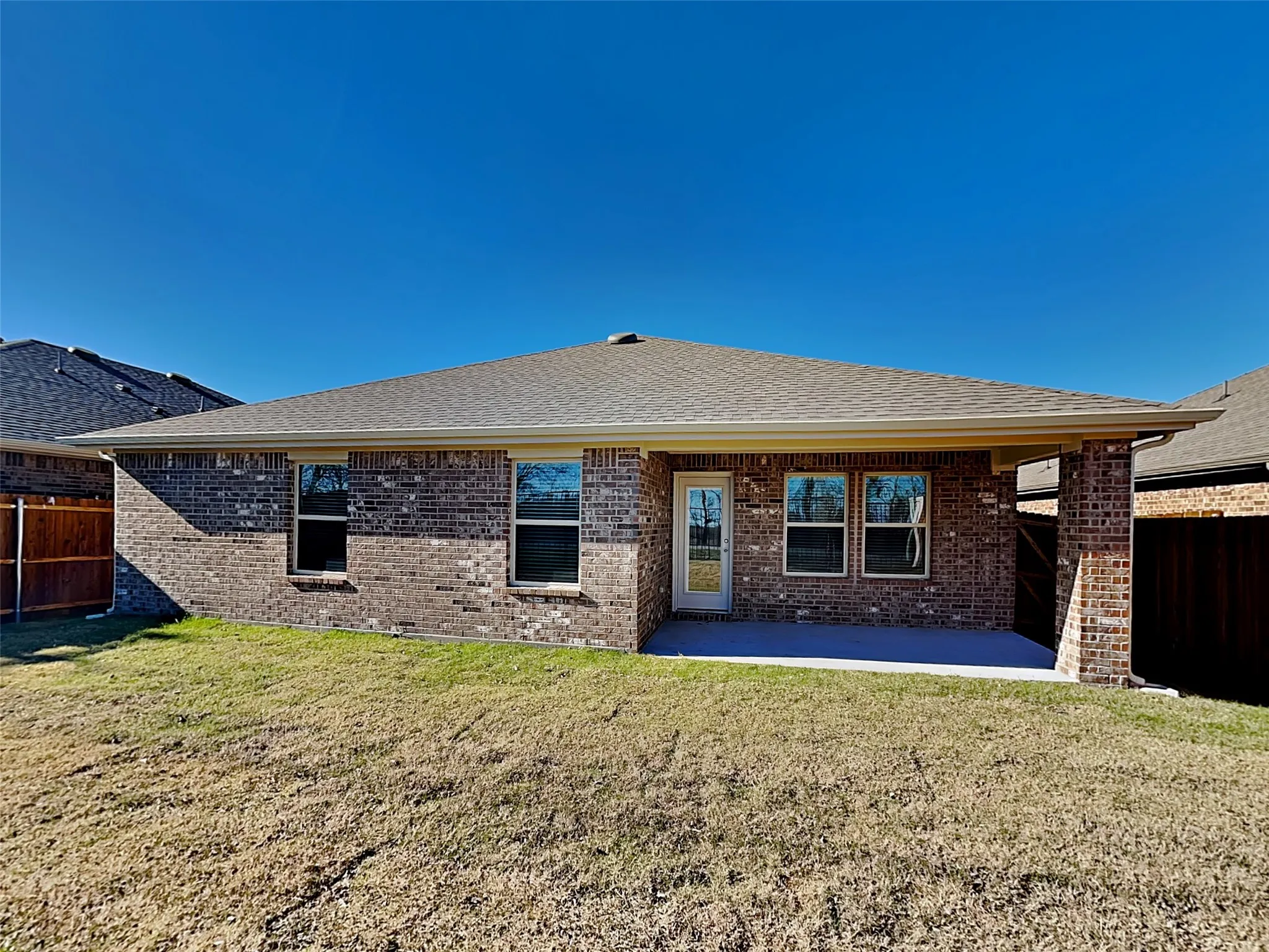 Single Family Residence For Rent in Grayson County , 1511 Aleia Cove, Sherman, Texas 75092, 3 Bedroom, 2 Bathroom, 2 Garage spaces, 1,568 Sqft, built in 2024, mls#21363673, Real Estate Agent in Sherman, Homes For Rent in Grayson county, Homes For Rent in Sherman, Realtor in Sherman Texas, Real Estate Brokerage Independent Realty Texas, Luminita Cordes Realtor