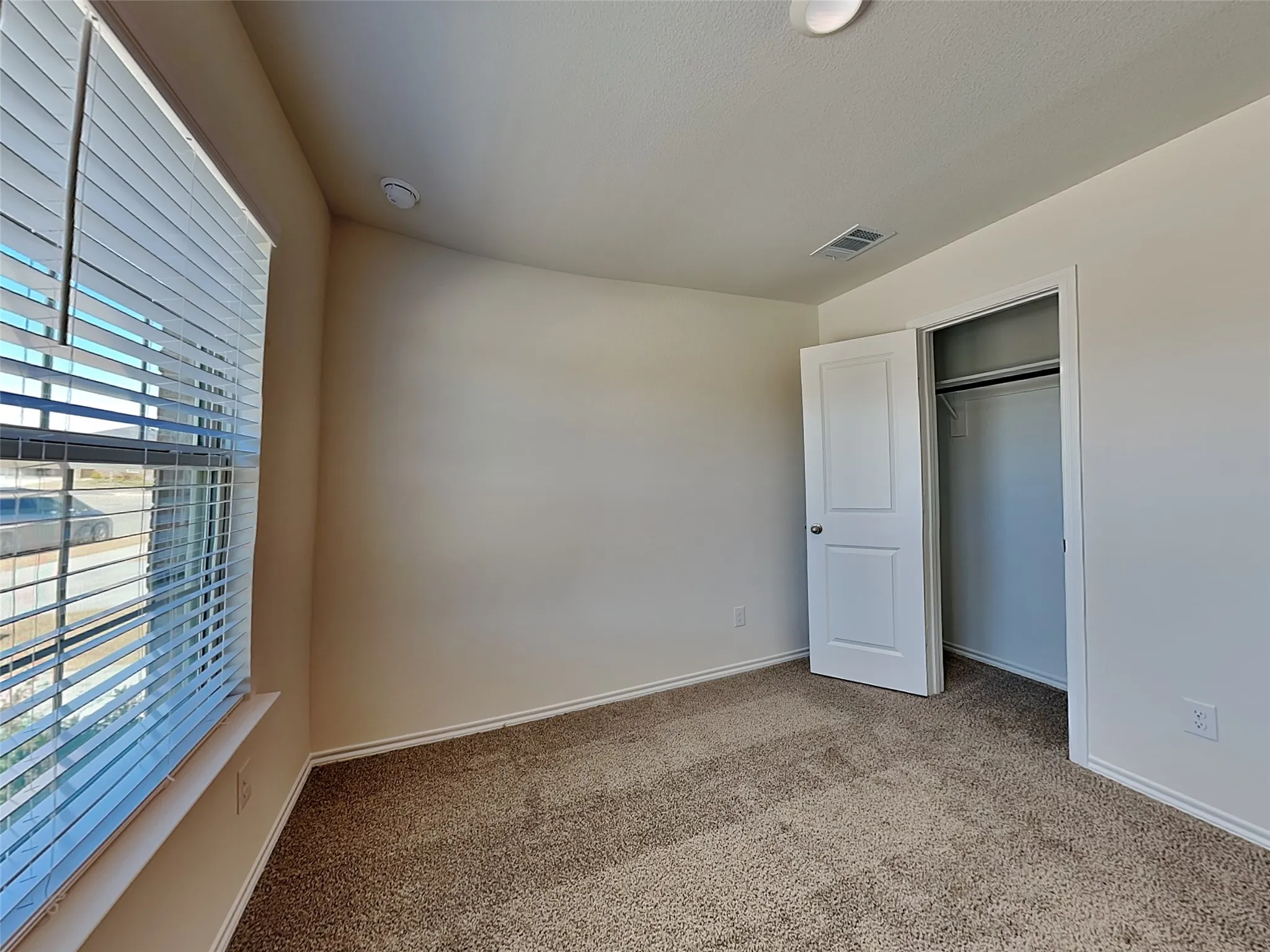 Single Family Residence For Rent in Grayson County , 1511 Aleia Cove, Sherman, Texas 75092, 3 Bedroom, 2 Bathroom, 2 Garage spaces, 1,568 Sqft, built in 2024, mls#21363673, Real Estate Agent in Sherman, Homes For Rent in Grayson county, Homes For Rent in Sherman, Realtor in Sherman Texas, Real Estate Brokerage Independent Realty Texas, Luminita Cordes Realtor