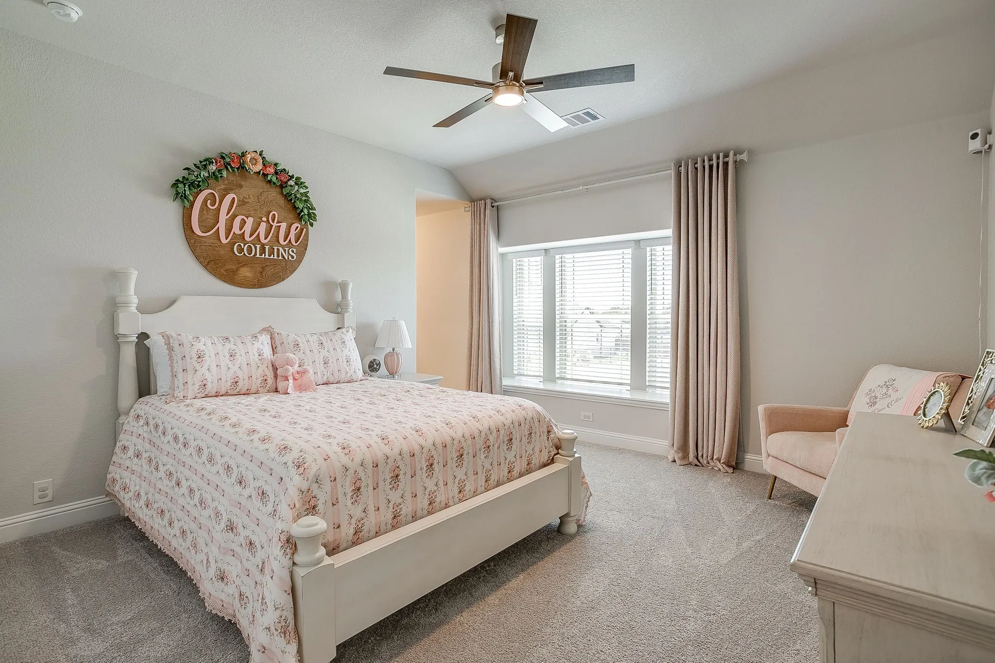 Single Family Residence For Sale in Parker County , 128 Kingfisher Lane, Aledo, Texas 76008, 5 Bedroom, 4 Bathroom, 2 Garage spaces, 3,558 Sqft, built in 2024, mls#21363720, Real Estate Agent in Aledo, Homes For Sale in Parker county, Homes For Sale in Aledo, Realtor in Aledo Texas, Real Estate Brokerage Independent Realty Texas, Luminita Cordes Realtor