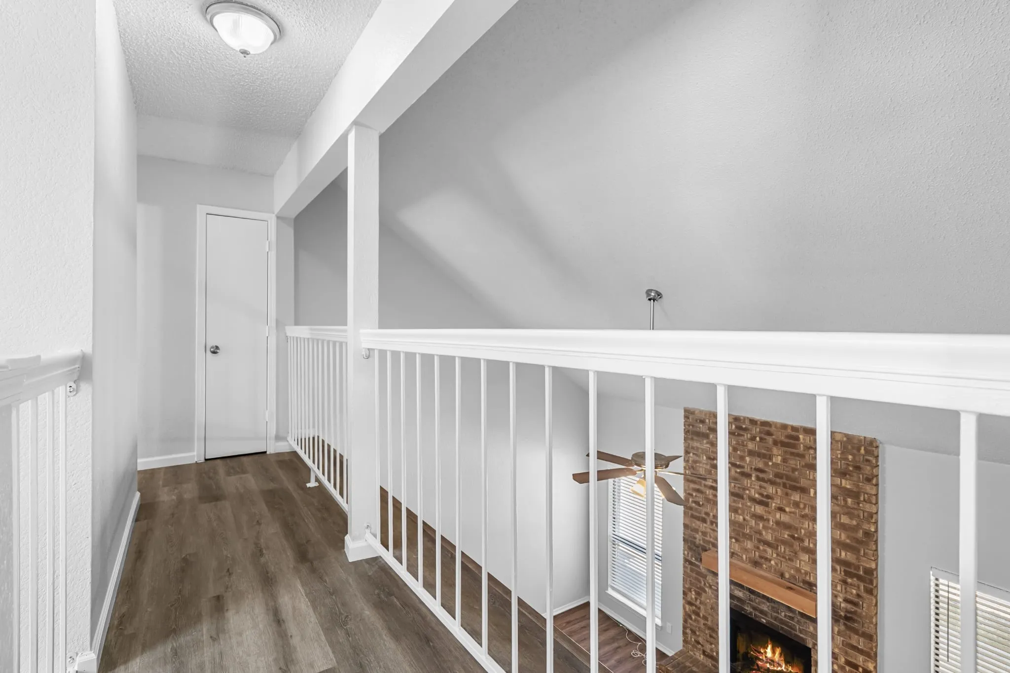 Single Family Residence For Sale in Tarrant County , 8713 Elbe Trail, Fort Worth, Texas 76118, 4 Bedroom, 3 Bathroom, 2 Garage spaces, 1,646 Sqft, built in 1986, mls#21362470, Real Estate Agent in Fort Worth, Homes For Sale in Tarrant county, Homes For Sale in Fort Worth, Realtor in Fort Worth Texas, Real Estate Brokerage Independent Realty Texas, Luminita Cordes Realtor